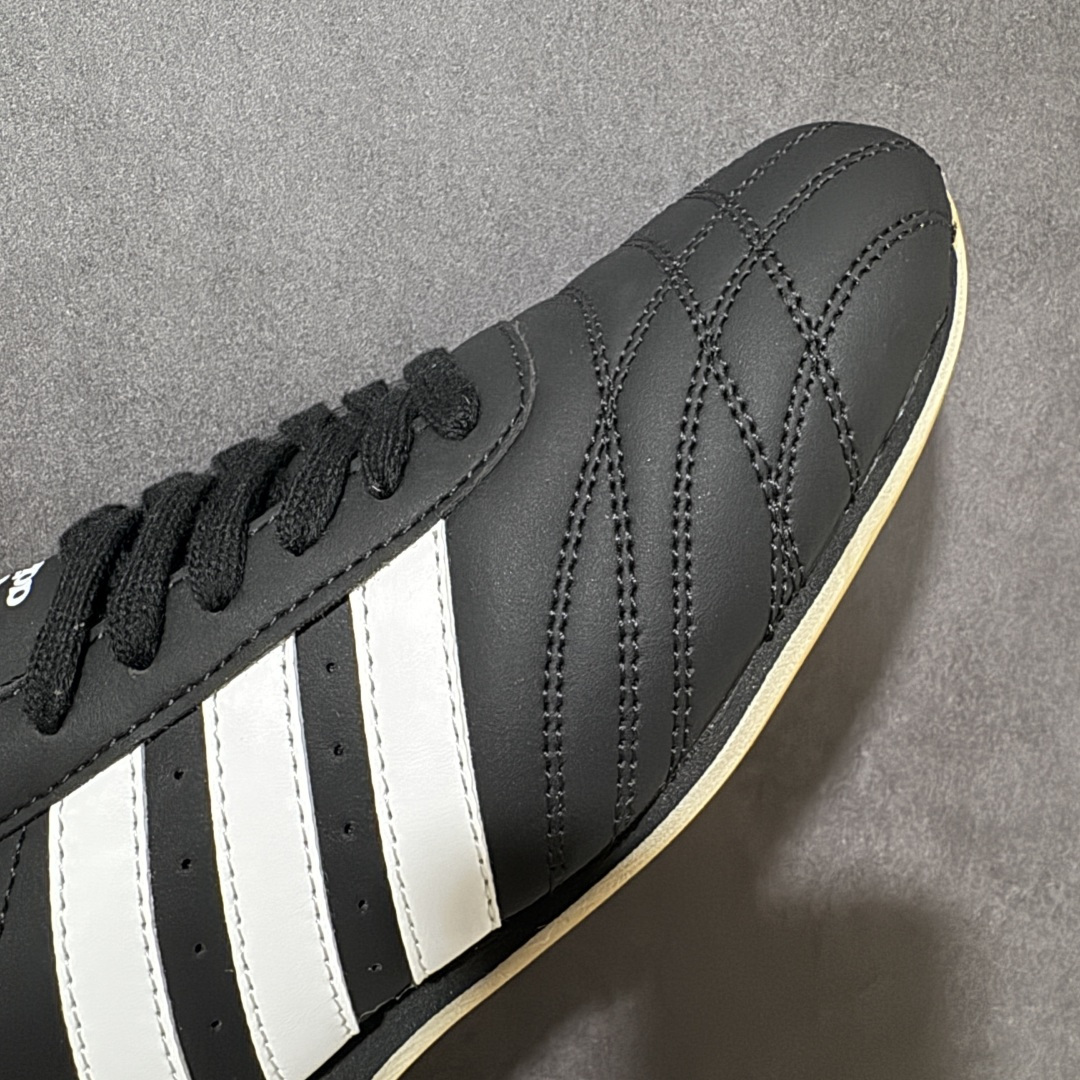 图片[8]-【公司级】阿迪达斯 ADIDAS ORIGINALS TAEKWONDO 时尚百搭 防滑 一脚蹬 低帮 训练鞋 男女款 黑白色德训鞋 潮运动板鞋。 adidas Martial Arts武术/Taekwondo跆拳道是adidas专业运动系列之一,生产针对武术、跆拳道等专业运动的服装、装备 货号：JS1193 尺码：36-45-选品中心