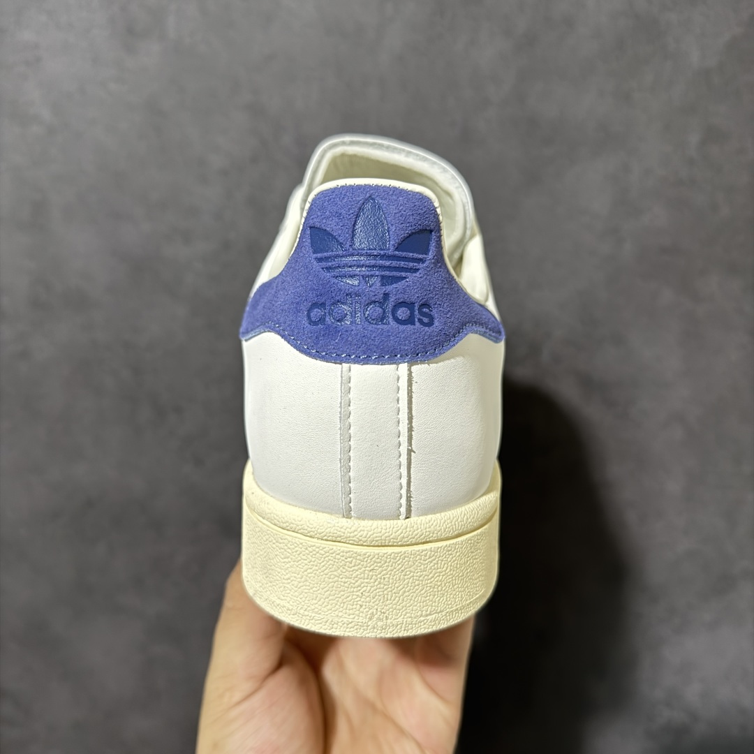图片[4]-【公司级】Adidas Original Superstar 2 阿迪达斯 低帮 男女同款 贝壳头2代防滑耐磨轻便低邦板鞋 鞋身整体以米色皮革打造，搭配经典米色贝壳头，鞋身两侧经典锯齿蓝色三条杠Logo，后跟蓝色装饰片压印logo，最后以米色大底完善整体设计收尾。整体时尚大方。 货号：KZ6732 尺码：35¹/₃ 36 36²/₃ 37¹/₃ 38 38²/₃ 39¹/₃ 40 40²/₃ 41¹/₃ 42 42²/₃ 43¹/₃ 44 44²/₃ 45¹/₃-选品中心