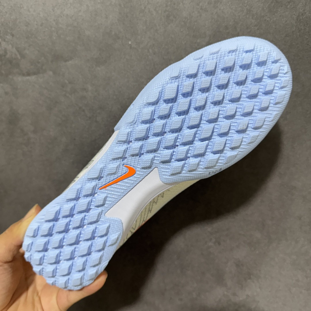图片[9]-【公司级】NK Mercurial Vapor 17 Elite FG 刺客17轻量耐磨足球鞋 采用Flyknit+Gripknit+Atomknit组合鞋面，是历代最薄的Mercurial鞋面之一，干湿环境下都有出色控球，袜套式贴合、磨合周期短；升级的3/4长度Air Zoom气垫缓震，相比Vapor15覆盖面积更大，推进感更强 货号：HJ7326-616 尺码：36 37 38 39 40 41 42 43 44 45-选品中心