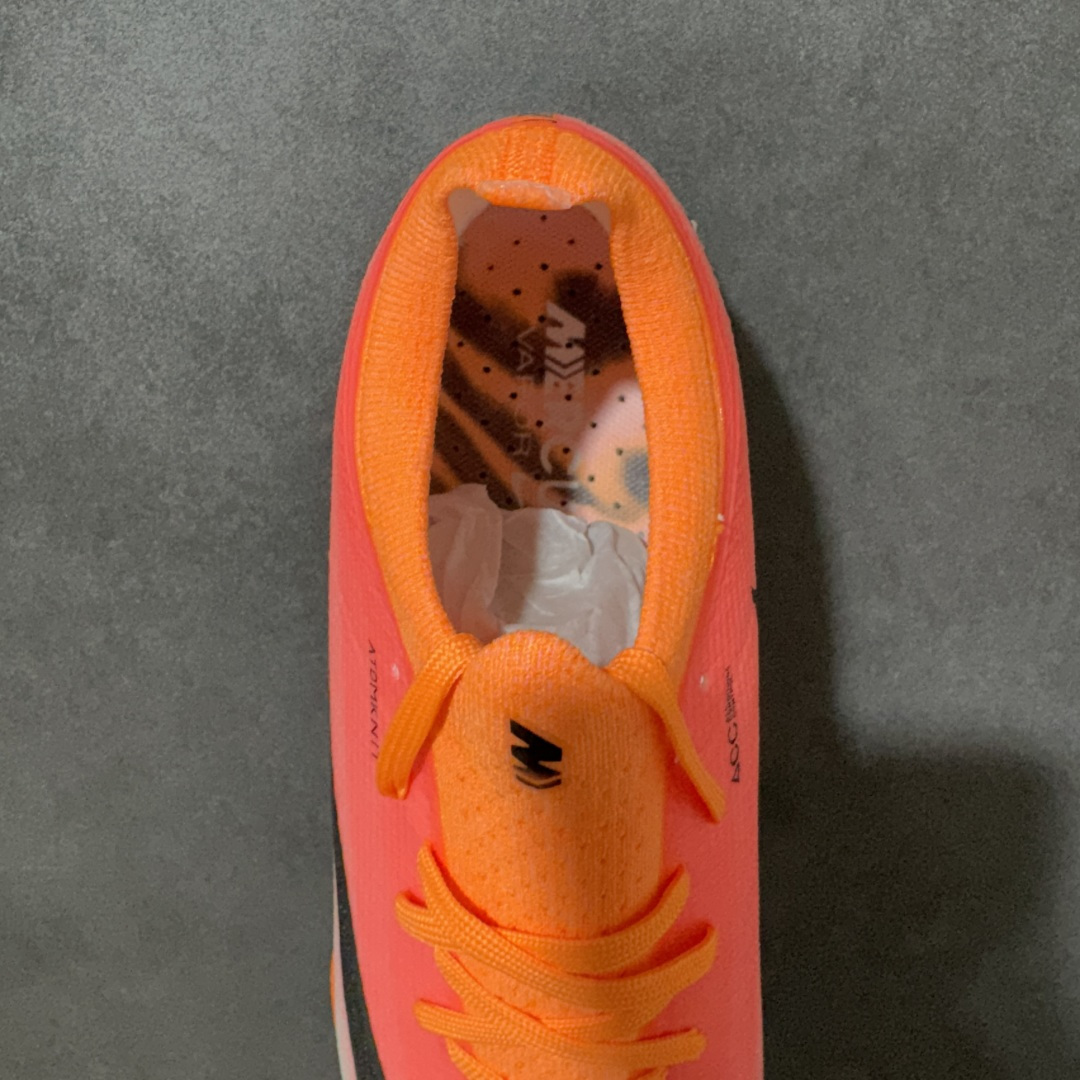 图片[6]-【公司级】NK Mercurial Vapor 17 Elite FG 刺客17轻量耐磨足球鞋 采用Flyknit+Gripknit+Atomknit组合鞋面，是历代最薄的Mercurial鞋面之一，干湿环境下都有出色控球，袜套式贴合、磨合周期短；升级的3/4长度Air Zoom气垫缓震，相比Vapor15覆盖面积更大，推进感更强 货号：FQ2608-305 尺码：36 37 38 39 40 41 42 43 44 45-选品中心