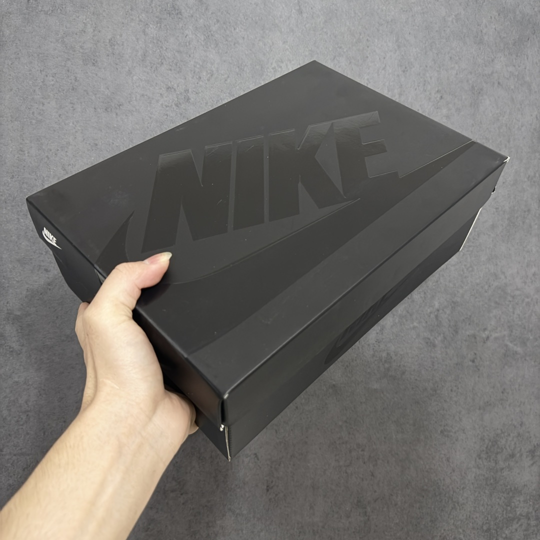 图片[11]-【莞产纯原】Air Foamposite One 天津喷2.0 IR2078-100 莞产原底面 公司渠道同模具 鞋型发泡360度无死角 双层Zoom气垫植入 中底完美注胶 搭载原厂碳纤维材质 尺码： 40 40.5 41 42 42.5 43 44 44.5 45 46 47.5-选品中心