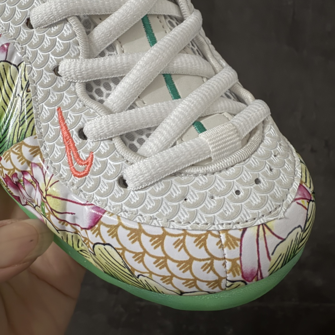 图片[5]-【莞产纯原】Air Foamposite One 天津喷2.0 IR2078-100 莞产原底面 公司渠道同模具 鞋型发泡360度无死角 双层Zoom气垫植入 中底完美注胶 搭载原厂碳纤维材质 尺码： 40 40.5 41 42 42.5 43 44 44.5 45 46 47.5-选品中心