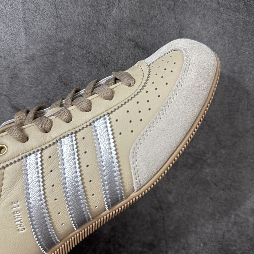 图片[6]-【渠道纯原版】Adidas Originals Changle系列 阿迪达斯 三叶草 百搭低帮休闲运动板鞋 KJ3961 市场最高版本 完美还原zp细节，注意区别市场任何版本，完全不是一路货色‼️ 全鞋原材料打造，无任何色差，正确鞋型，后跟港宝材料定型，正确微透生胶大底，反口内里头层细腻小牛皮，纸板中底 鞋垫背胶，侧面正确烫金压印字母，所有细节完美还原‼️ 尺码：35 36 36.5 37 38 38.5 39 40 40.5 41 42 42.5 43 44 44.5 45-选品中心