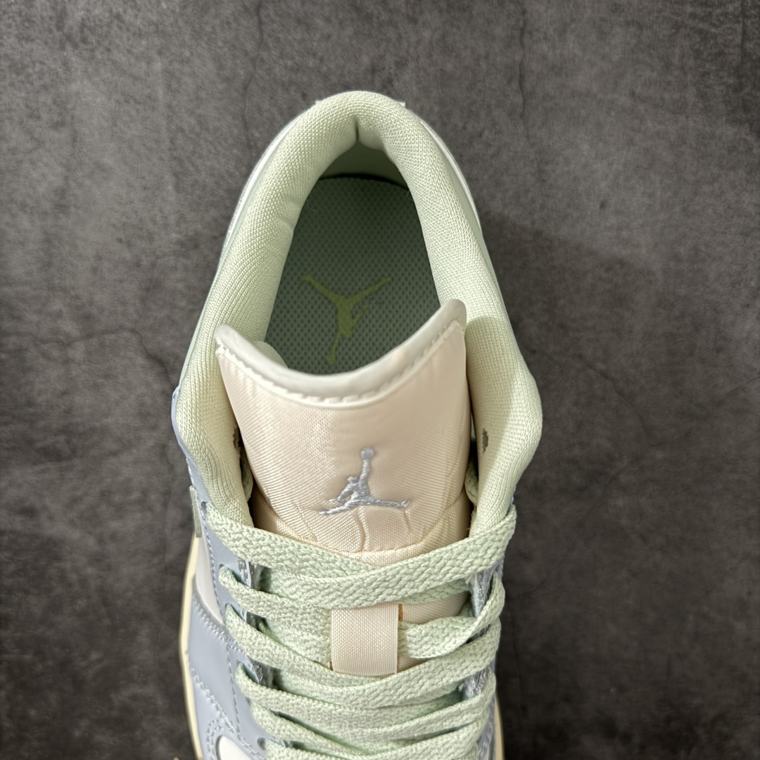 图片[8]-【DT纯原】Air Jordan Low AJ1 乔1马卡龙色 低帮文化休闲运动板鞋 DC0774-108  市面中低帮最具代表性版本没有之一 口碑大厂出品 品控大底版型不断改良更新 全套原纸板楦头开发 确保原汁原味 完美呈现版型 完美零毛边处理 原厂内置全掌气垫 价格定位良心 平台专用代工流水线出品 一眼公司既视感 拿到手的一瞬间就与众不同 碾压市面所有版本 全部原鞋开发 每一个配色都会采购原鞋确认细节 打破市面看图做货无好货之说 尺码：35.5-40-选品中心
