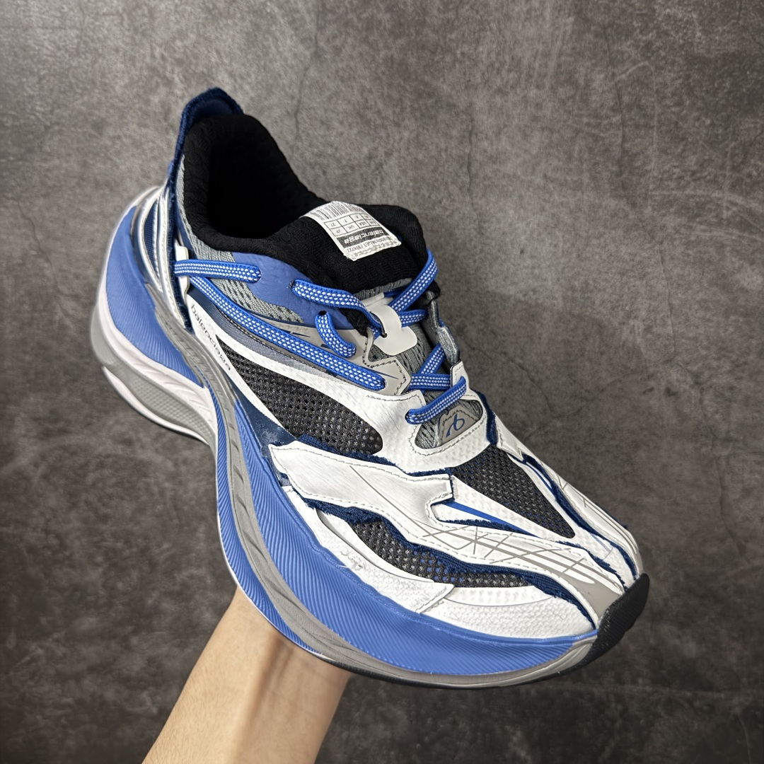 图片[3]-【OK纯原】Balenciaga巴黎世家26代 Jet 压纹印花 圆头厚底4.25cm 低帮 老爹鞋 男款 黑色 市场老牌巴黎世家大厂出品 品质价格无需多言 原鞋原材料打造 一比一细节还原 此款相对之前款式轻质很多 超厚鞋底增高4-5cm 高街风格-选品中心