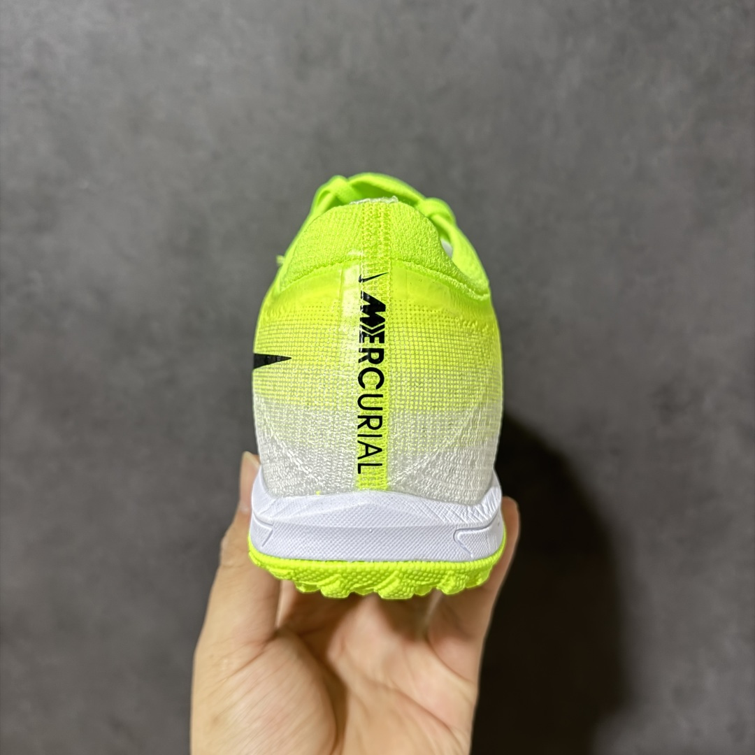 图片[4]-【公司级】NK Mercurial Vapor 17 Elite FG 刺客17轻量耐磨足球鞋 采用Flyknit+Gripknit+Atomknit组合鞋面，是历代最薄的Mercurial鞋面之一，干湿环境下都有出色控球，袜套式贴合、磨合周期短；升级的3/4长度Air Zoom气垫缓震，相比Vapor15覆盖面积更大，推进感更强 货号：FQ2608-301 尺码：36 37 38 39 40 41 42 43 44 45-选品中心