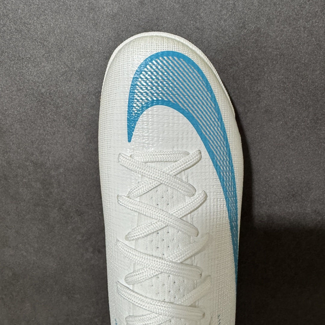图片[5]-【公司级】NK Mercurial Vapor 17 Elite FG 刺客17轻量耐磨足球鞋 采用Flyknit+Gripknit+Atomknit组合鞋面，是历代最薄的Mercurial鞋面之一，干湿环境下都有出色控球，袜套式贴合、磨合周期短；升级的3/4长度Air Zoom气垫缓震，相比Vapor15覆盖面积更大，推进感更强 货号：HJ7326-617 尺码：36 37 38 39 40 41 42 43 44 45-选品中心