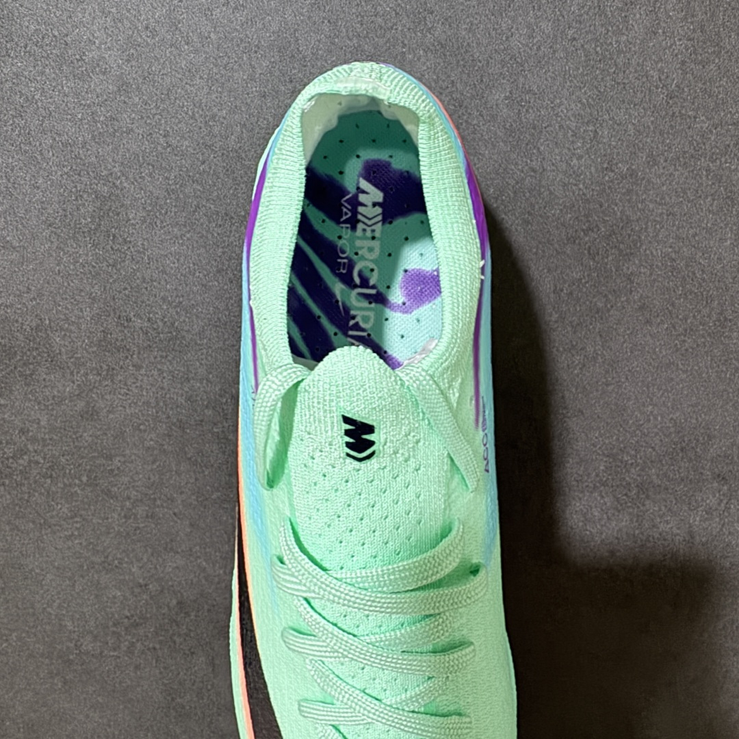 图片[6]-【公司级】NK Mercurial Vapor 17 Elite FG 刺客17轻量耐磨足球鞋 采用Flyknit+Gripknit+Atomknit组合鞋面，是历代最薄的Mercurial鞋面之一，干湿环境下都有出色控球，袜套式贴合、磨合周期短；升级的3/4长度Air Zoom气垫缓震，相比Vapor15覆盖面积更大，推进感更强 货号：HJ7326-608 尺码：36 37 38 39 40 41 42 43 44 45-选品中心