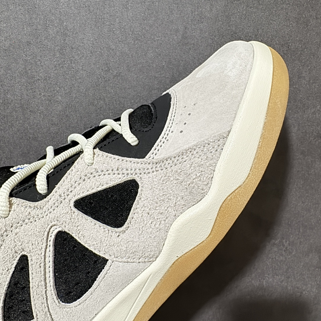 图片[8]-【公司级】adidas × Bad Bunny Badbo 1.0 经典百搭 中帮 篮球鞋 Bad Bunny联名款篮球鞋，中帮设计兼顾运动与日常，米色皮质鞋面搭配复古造型，适合搭配宽松服饰出街或休闲运动场合。 货号：JS3886 尺码：36 36.5 37.5 38 38.5 39 40 40.5 41 42 42.5 43 44 44.5 45-选品中心