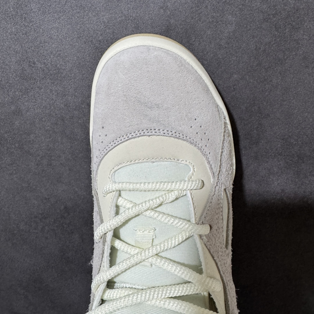 图片[5]-【公司级】adidas × Bad Bunny Badbo 1.0 经典百搭 中帮 篮球鞋 Bad Bunny联名款篮球鞋，中帮设计兼顾运动与日常，米色皮质鞋面搭配复古造型，适合搭配宽松服饰出街或休闲运动场合。 货号：KJ1488 尺码：36 36.5 37.5 38 38.5 39 40 40.5 41 42 42.5 43 44 44.5 45-选品中心