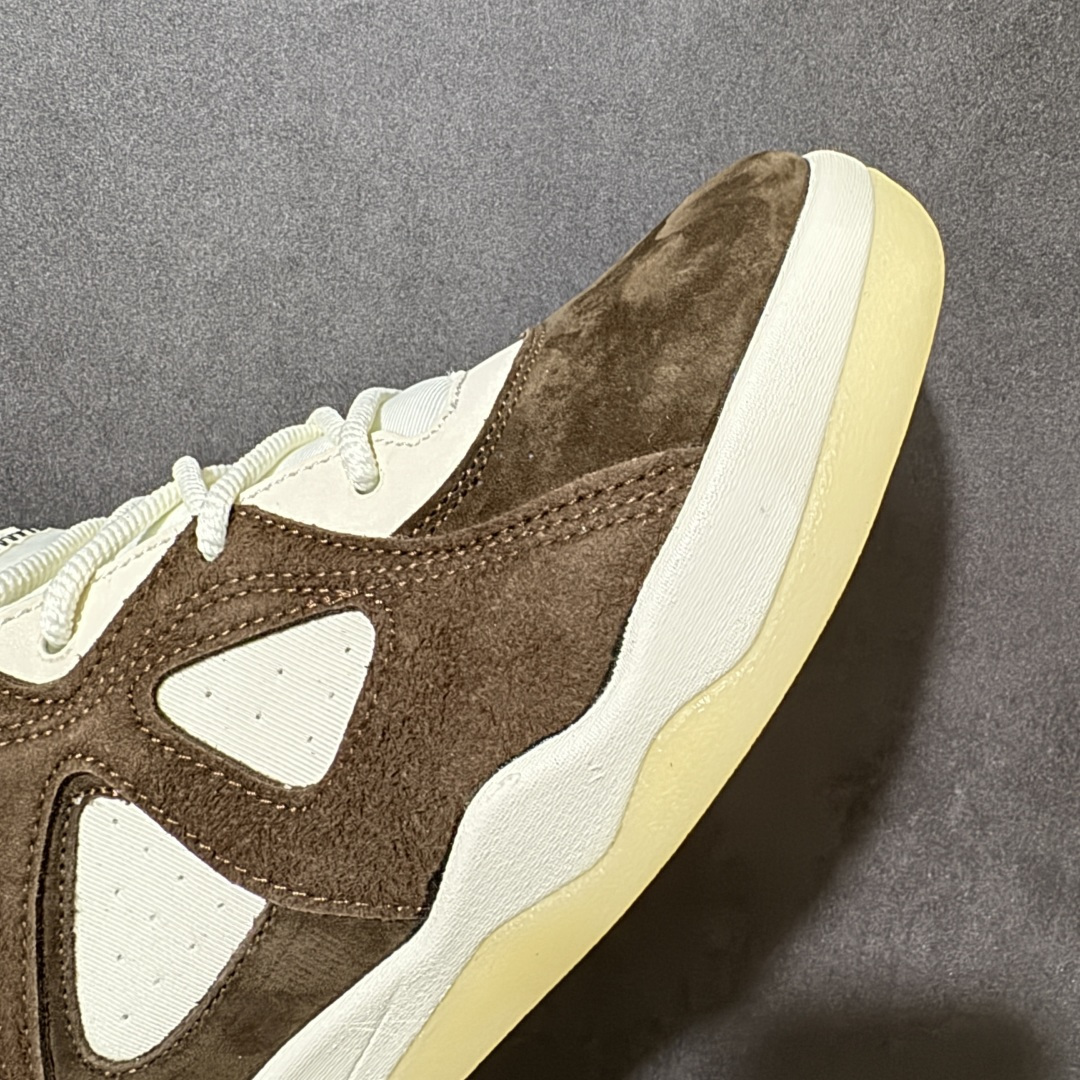 图片[8]-【公司级】adidas × Bad Bunny Badbo 1.0 经典百搭 中帮 篮球鞋 Bad Bunny联名款篮球鞋，中帮设计兼顾运动与日常，米色皮质鞋面搭配复古造型，适合搭配宽松服饰出街或休闲运动场合。 货号：JS1469 尺码：36 36.5 37.5 38 38.5 39 40 40.5 41 42 42.5 43 44 44.5 45-选品中心
