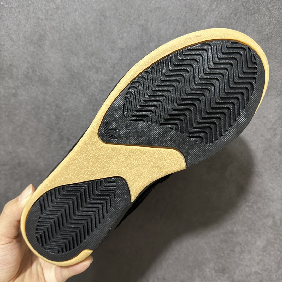 图片[9]-【公司级】adidas × Bad Bunny Badbo 1.0 经典百搭 中帮 篮球鞋 Bad Bunny联名款篮球鞋，中帮设计兼顾运动与日常，米色皮质鞋面搭配复古造型，适合搭配宽松服饰出街或休闲运动场合。 货号：KJ1468 尺码：36 36.5 37.5 38 38.5 39 40 40.5 41 42 42.5 43 44 44.5 45-选品中心
