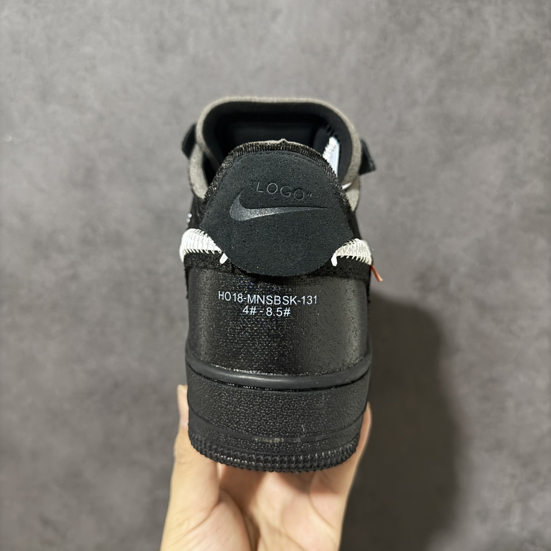 图片[4]-【公司级】Off-White x Nike Air Force 1 Low \”Black White\” OG款 OW x 耐克 空军一号 低帮 黑白拼接 2.0联名款 男女同款 以全黑的配色进行装扮，黑色调贯穿鞋身和鞋底，全新的OW x Nike Air Force 1依旧以结构、拼接进行装扮，以全黑配色进行渲染，黑色调贯穿鞋身和鞋底，使其更为沉稳百搭，鞋身两侧Stwoosh Logo和中底Air字样及鞋身多处说明文字均以白色点缀，与黑色主色形成鲜明反差。鞋身及鞋舌的标签点缀y橙色，使色彩更为丰富。 货号：AO4606-001 尺码：36 36.5 37.5 38 38.5 39 40 40.5 41 42 42.5 43 44 44.5 45-选品中心