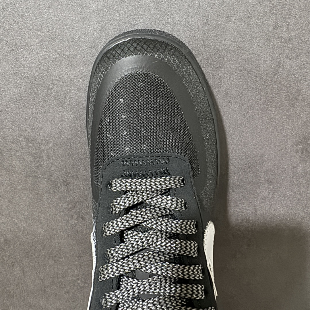 图片[5]-【公司级】Off-White x Nike Air Force 1 Low \”Black White\” OG款 OW x 耐克 空军一号 低帮 黑白拼接 2.0联名款 男女同款 以全黑的配色进行装扮，黑色调贯穿鞋身和鞋底，全新的OW x Nike Air Force 1依旧以结构、拼接进行装扮，以全黑配色进行渲染，黑色调贯穿鞋身和鞋底，使其更为沉稳百搭，鞋身两侧Stwoosh Logo和中底Air字样及鞋身多处说明文字均以白色点缀，与黑色主色形成鲜明反差。鞋身及鞋舌的标签点缀y橙色，使色彩更为丰富。 货号：AO4606-001 尺码：36 36.5 37.5 38 38.5 39 40 40.5 41 42 42.5 43 44 44.5 45-选品中心