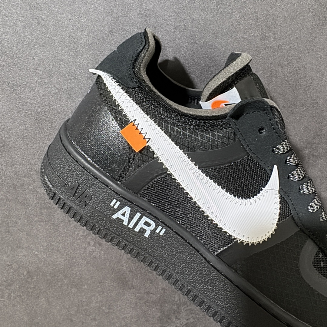 图片[7]-【公司级】Off-White x Nike Air Force 1 Low \”Black White\” OG款 OW x 耐克 空军一号 低帮 黑白拼接 2.0联名款 男女同款 以全黑的配色进行装扮，黑色调贯穿鞋身和鞋底，全新的OW x Nike Air Force 1依旧以结构、拼接进行装扮，以全黑配色进行渲染，黑色调贯穿鞋身和鞋底，使其更为沉稳百搭，鞋身两侧Stwoosh Logo和中底Air字样及鞋身多处说明文字均以白色点缀，与黑色主色形成鲜明反差。鞋身及鞋舌的标签点缀y橙色，使色彩更为丰富。 货号：AO4606-001 尺码：36 36.5 37.5 38 38.5 39 40 40.5 41 42 42.5 43 44 44.5 45-选品中心