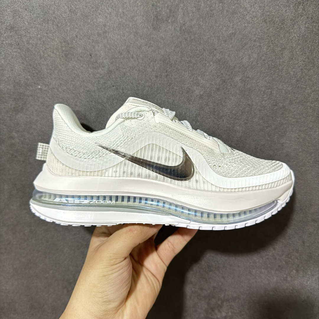 图片[6]-【公司级】Nike Air Zoom Pegasus Premium 耐克 新款气垫缓震休闲跑步鞋 Pegasus Premium 搭载了 Nike 最先进的三重技术 为跑者提供超强的响应缓冲 这款鞋被誉为有史以来响应最快的跑鞋 为跑者提供最大能量反馈 鞋面采用多层覆盖和加固设计 确保足够的支撑和结构 而鞋舌设计则增加了透气性 让跑者能够更轻松地奔跑 货号：HQ2593 尺码：36～46B-选品中心