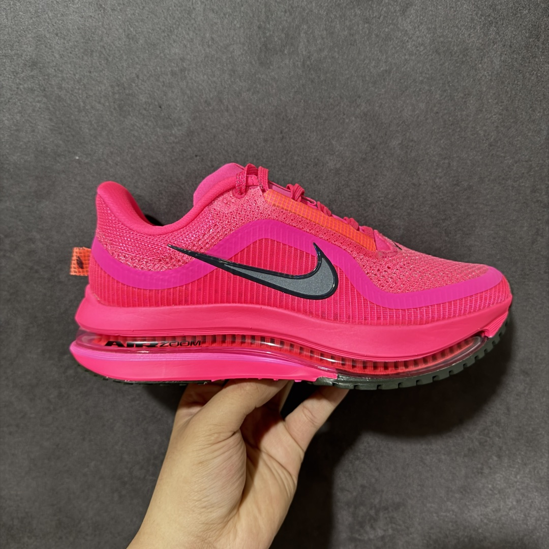图片[3]-【公司级】Nike Air Zoom Pegasus Premium 耐克 新款气垫缓震休闲跑步鞋 Pegasus Premium 搭载了 Nike 最先进的三重技术 为跑者提供超强的响应缓冲 这款鞋被誉为有史以来响应最快的跑鞋 为跑者提供最大能量反馈 鞋面采用多层覆盖和加固设计 确保足够的支撑和结构 而鞋舌设计则增加了透气性 让跑者能够更轻松地奔跑 货号：HQ2593 尺码：36～46B-选品中心