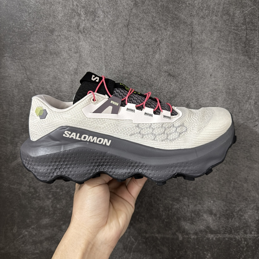 【纯原版】SALOMON萨洛蒙 ULTRA GLIDE 4 减震轻便透气舒适全地形 越野跑鞋 男女款 灰米色 479569 潮流越野机能户外休闲运动跑步鞋 采用透气网布与防护皮革组合鞋面材质 牛角扣系带开合 欧索莱环保去臭环型组合鞋垫 外置4D先进科技以及Contagrip大底 尺码：39-44-选品中心