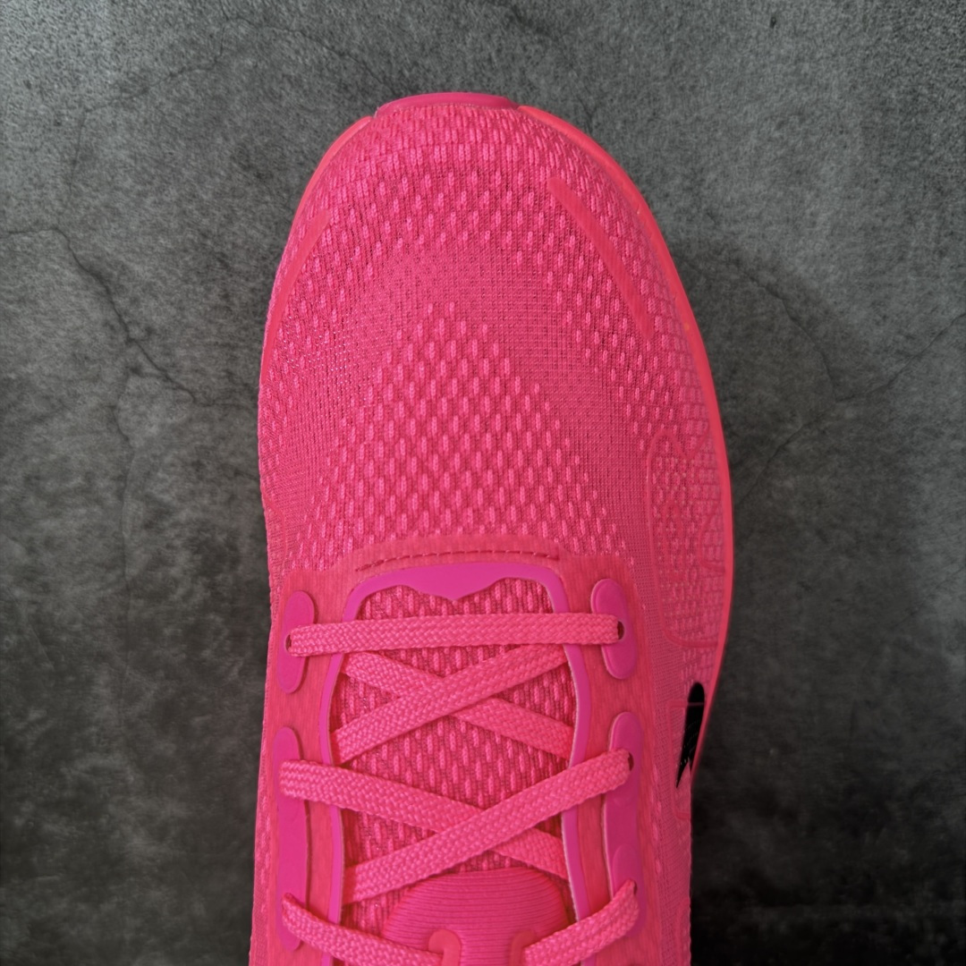 图片[5]-【XE纯原】NIKE VOMERO PREMIUM 全掌气垫缓震网面运动跑鞋 市场最强 没有之一 纯原生产线出品 原版开发 全部原材料 细节一比一打造 完美还原zp脚感 正确前后分离式两片纤维柱气垫 上下包裹超软弹泡棉 正确组合大底 区别市场通货 版型完美 鞋面材料同步原版1：1 全部原版开发校对 欢迎对比💪🏻 Nike 运用 Air技术专利，推出 Nike Pegasus Premium，沿用经典 Pegasus 系列产品深受跑者喜爱的缓震功能，并配置 Nike 首款可见式塑形 Air Zoom 气垫。 全掌可见的AirZoom首次在Pegasus系列中出现，模仿了Vaporfly的碳板曲线，增强了跑步时的流畅过渡。 货号：HM5973-603 尺码：36-46（半）-选品中心