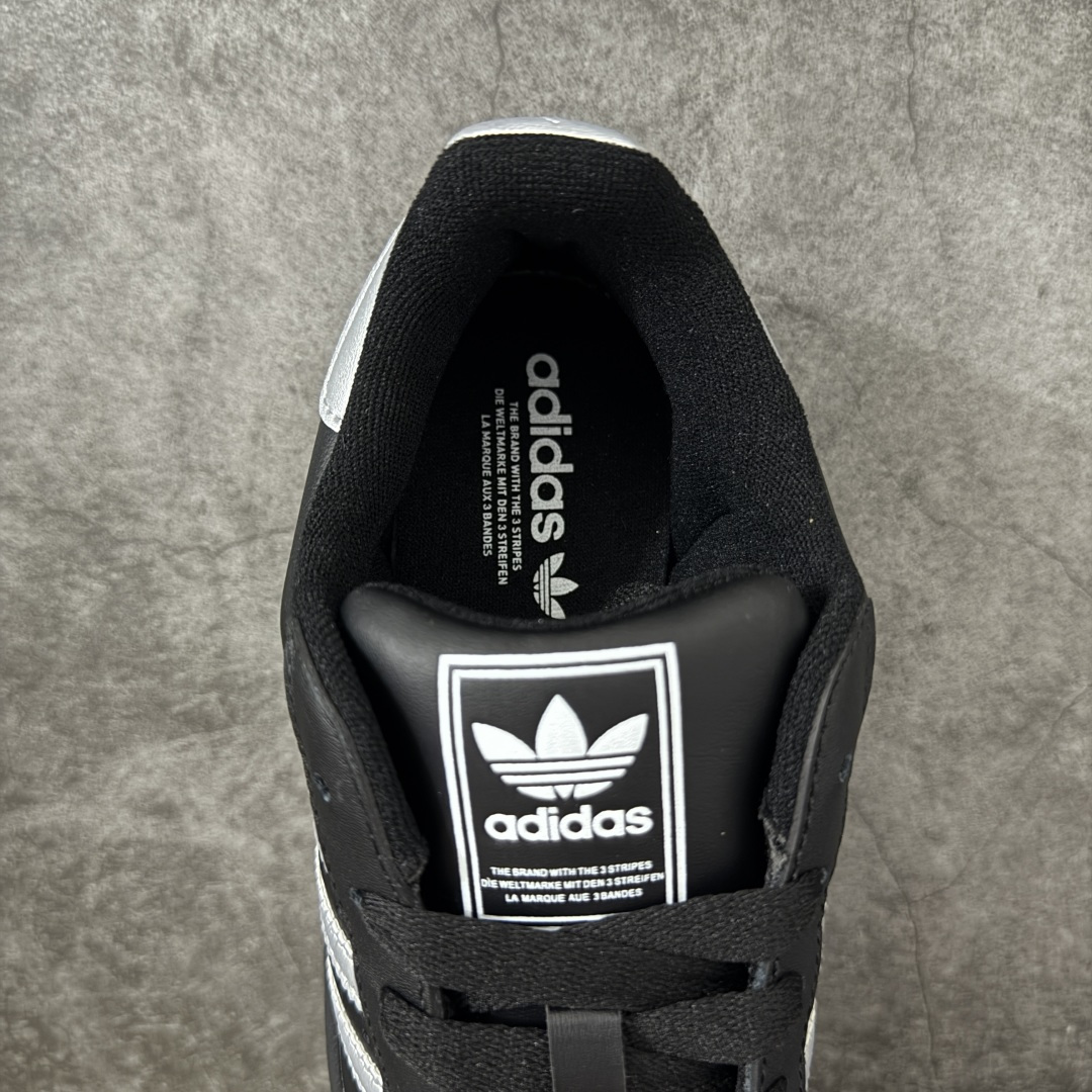 图片[8]-【H11顶级头层版】adidas originals Superstar 2 贝壳头 简约经典 舒适时尚 复古板鞋 男女同款 白黄 货号：JH9977 全新升级版 皮料改进至头层原厂皮 原盒 原底原料 开模打造 原厂织唛鞋标 高精密准度 原楦原纸板开发 匹配原版98%以上 后跟垫棉独家呈现 反口里弧度正确 原厂鞋垫 背胶 后跟电绣针数 与正品一致 原厂皮料 原厂车缝线 质感无敌 皮料切割干净 无任何毛边 清洁度细节完美 进口港宝加持 后跟自然饱满 还原公司包裹性 鞋面采用原装数据贴合技术 全方位贴合包裹脚型 鞋跟部鞋底牵引设计 提供强大的抓地性能 更适应不同实战场地路面 尺码：35.5 36 36.5 37.5 38 38.5 39 40 40.5 41 42 42.5 43 44 45-选品中心