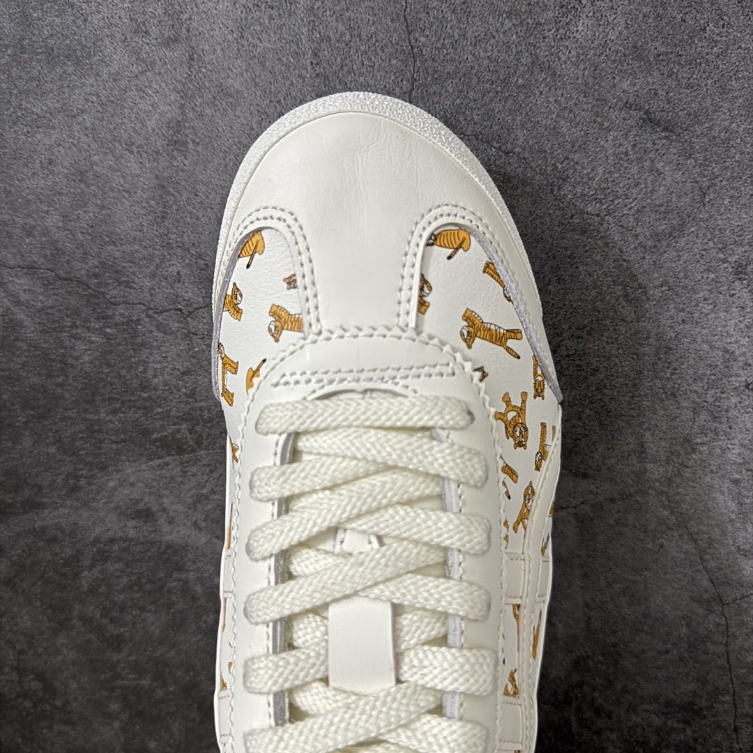 图片[5]-【K13头层版】Onitsuka Tiger Mexico 66 亚瑟士鬼冢虎复古经典板鞋 平台专供 原鞋开发 采用原厂材料 全头层纳帕细纹皮面 质感无敌 全新玻璃刀切割皮料 超高清洁度 纹路、色泽、皮心颜色 质感百分百还原 海外订单工厂出品 超成熟稳定的做工品控 原装全套纸板楦头开发 原汁原味 完美呈现版型 私模正确鞋底咬花纹路 一比一鞋头弧度高度鞋身弧度 绝不口嗨 细节品控鞋型随意秒杀市面 原档咬花纹路私模大底 一个单元有六个三角形 总体形拼接呈现花瓣状 官方四联吊牌 原装Ortholite轻量化鞋垫 原盒原配 质保卡 说明书 钢印防尘纸 纸板中底带钢印 乳胶组合鞋垫带足弓 支持全方位的对比专柜 尺码：36 37 37.5 38 39 39.5 40 40.5 41.5 42 42.5 43.5 44 44.5 45-选品中心
