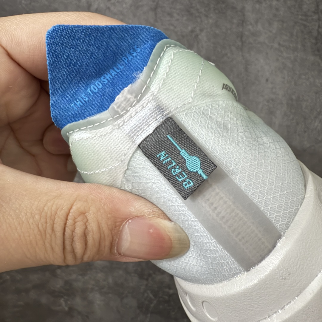 图片[2]-【NO.1纯原】Adidas Adizero Adios Pro 4 M竞训跑步鞋 JS2579 市场独一档品质 区别所有版本 原鞋购入开发数月 原材料 原档案打造 细节版型一比一 独立双层组合底私模.超软弹发泡超临界底 搭配ENERGYRODS 2.0真碳柱，每一步都动力满满 鞋面用的是Lightlock技术，轻透又贴合，就像给脚定制的一样。 中底是全掌Lightstrike Pro泡棉，软弹感超绝 真正一比一还原真实脚感💪🏻 尺码：36 36.5 37 38 38.5 39 40 40.5 41 42 42.5 43 44 44.5 45 46-选品中心
