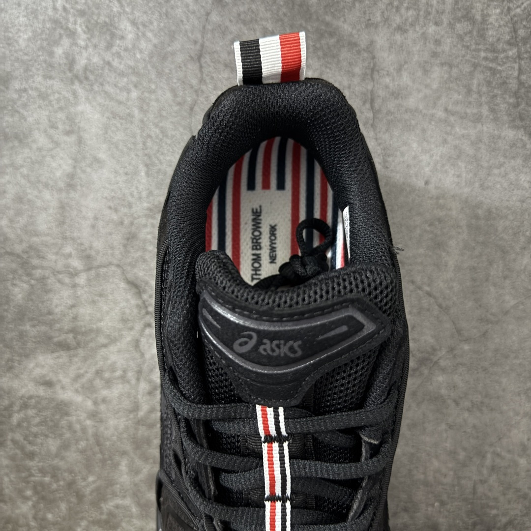 图片[8]-【首发版】亚瑟士Thom Browne TB x Asics Gel-Kayano 14系列GEL-K14 复古舒适 织物合成革减震防滑耐磨 低帮 休闲跑步鞋 原装纸板楦头开发 独家私模五层组合大底 原厂定制缓震硅胶加持 原盒原配 官方四联吊牌 一比一同步原鞋工艺和用料 后跟一样采用了GEL缓震胶 整体系列设计非常的科技感！ 锻炼跑步的同时让你一样时尚百搭！ 尺码：36-45-选品中心