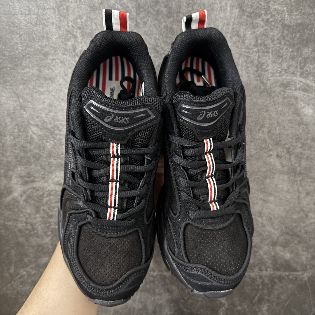 图片[2]-【首发版】亚瑟士Thom Browne TB x Asics Gel-Kayano 14系列GEL-K14 复古舒适 织物合成革减震防滑耐磨 低帮 休闲跑步鞋 原装纸板楦头开发 独家私模五层组合大底 原厂定制缓震硅胶加持 原盒原配 官方四联吊牌 一比一同步原鞋工艺和用料 后跟一样采用了GEL缓震胶 整体系列设计非常的科技感！ 锻炼跑步的同时让你一样时尚百搭！ 尺码：36-45-选品中心