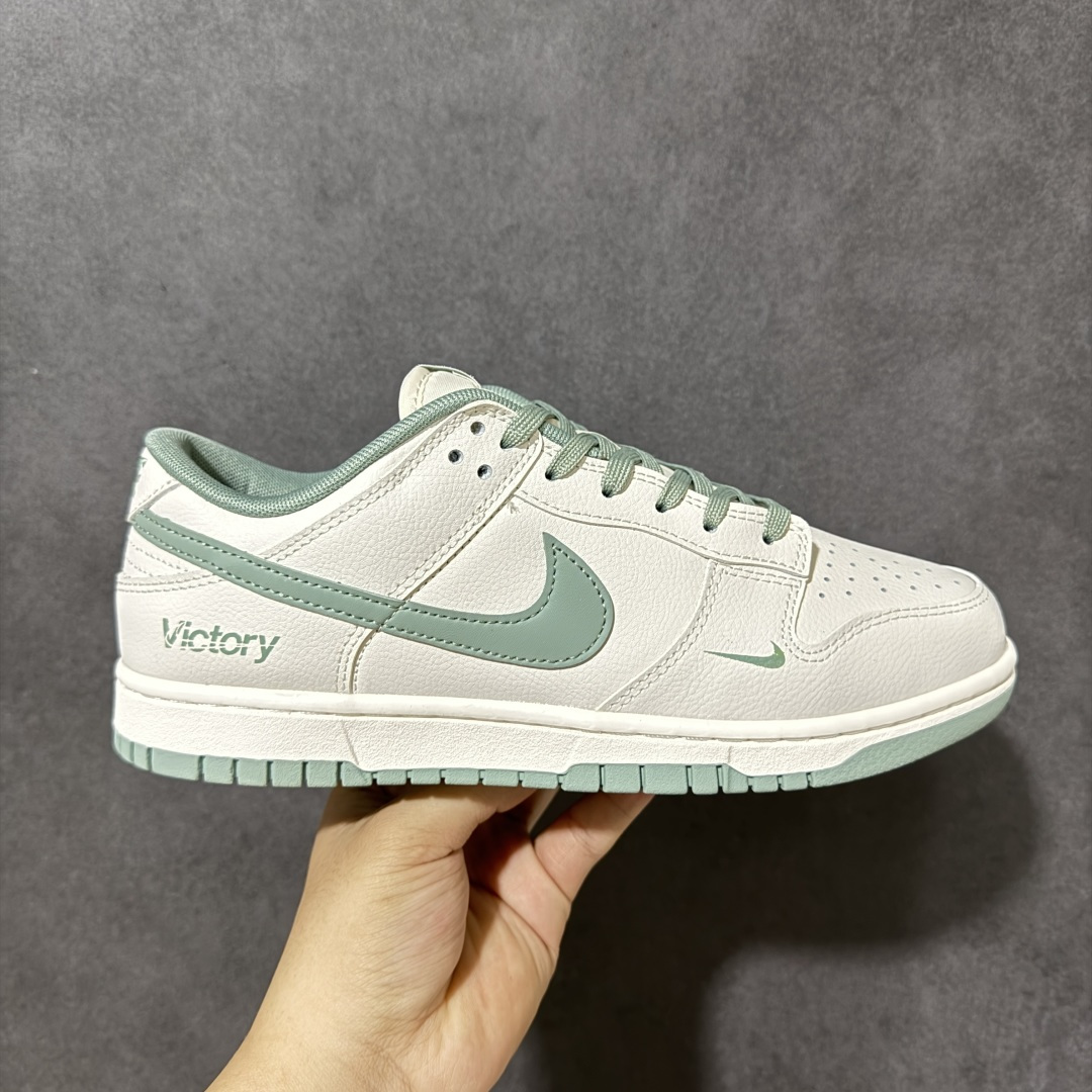 【YC版本】Nike SB Dunk Low 低帮休闲板鞋 货号：WG0320-142  尺码：40 40.5 41 42 42.5 43 44 44.5 45 46-选品中心