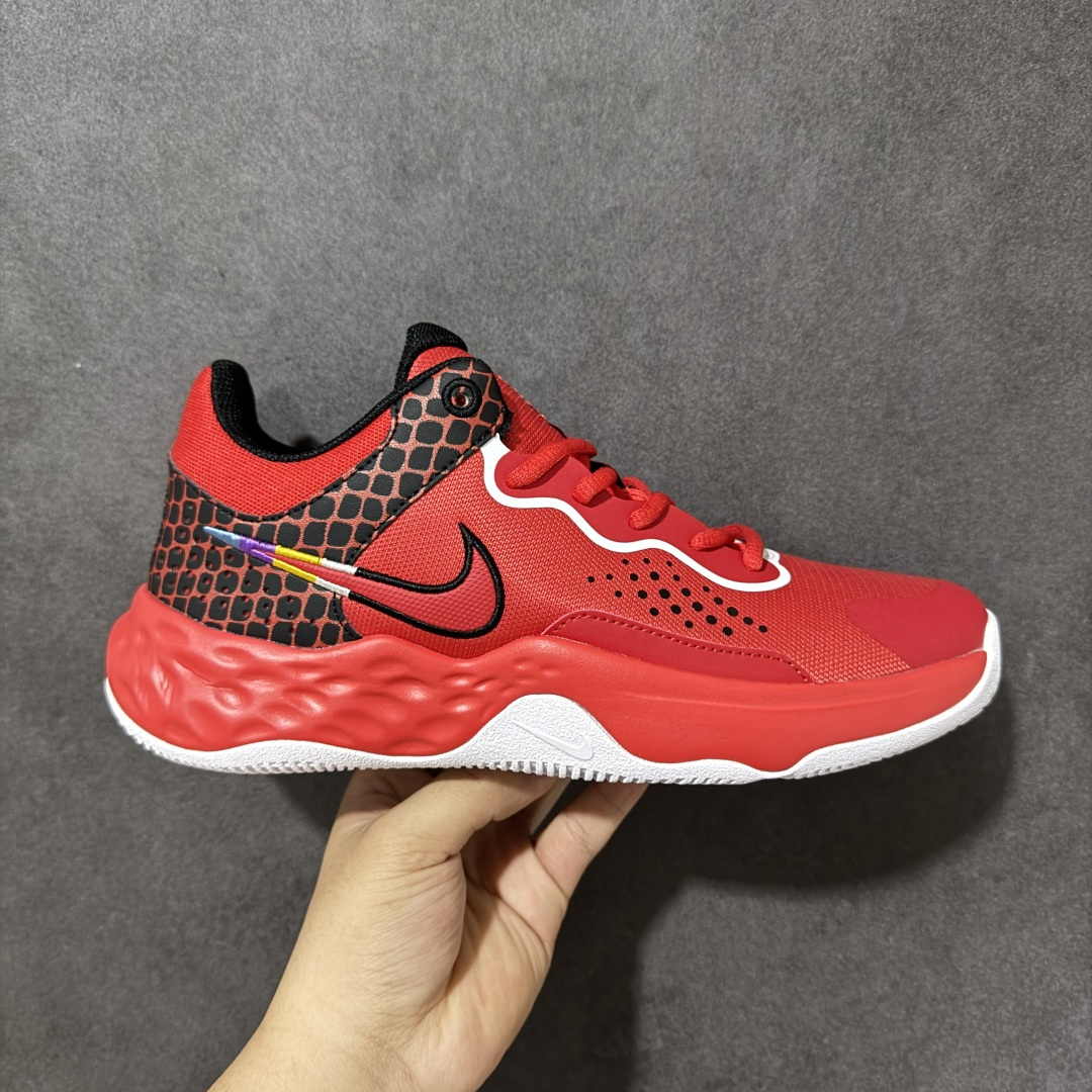 【公司级】Nike Fly By Mid 3 圆头系带织物 TPU 减震防滑耐磨抗冲击轻便回弹 低帮实战篮球鞋 鞋款整体以工程网布打造，搭配热熔膜动态飞线，鞋身两侧带有经典Swoosh LLogo，鞋舌处和后跟饰有Nike品牌标志，鞋身侧面和鞋舌上有透气孔，提供透气性；全掌Zoom Air气垫。室内抓地优秀，后掌缓震极限较高，Phylonn泡棉组合，人字纹，波浪纹橡胶外底。 货号：DD9311-009 尺码：40-46带半码-选品中心