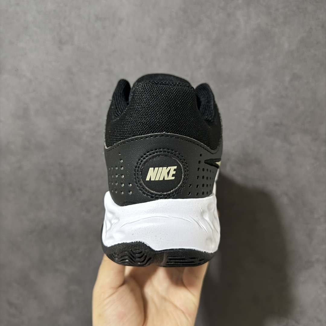 图片[4]-【公司级】Nike Fly By Mid 3 圆头系带织物 TPU 减震防滑耐磨抗冲击轻便回弹 低帮实战篮球鞋 鞋款整体以工程网布打造，搭配热熔膜动态飞线，鞋身两侧带有经典Swoosh LLogo，鞋舌处和后跟饰有Nike品牌标志，鞋身侧面和鞋舌上有透气孔，提供透气性；全掌Zoom Air气垫。室内抓地优秀，后掌缓震极限较高，Phylonn泡棉组合，人字纹，波浪纹橡胶外底。 货号：DD9311-006 尺码：40-46带半码-选品中心