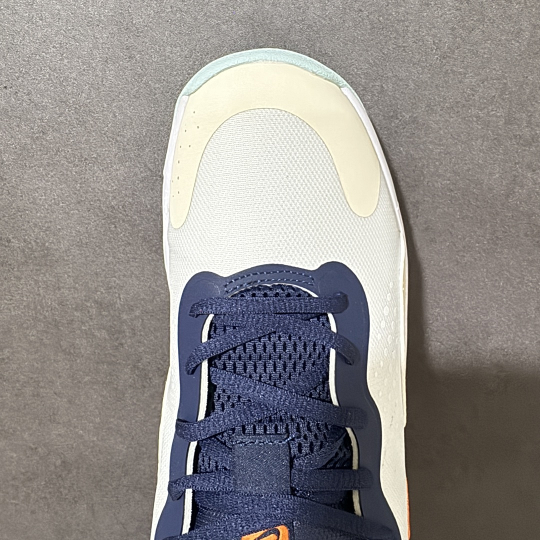 图片[5]-【公司级】Nike Fly By Mid 3 圆头系带织物 TPU 减震防滑耐磨抗冲击轻便回弹 低帮实战篮球鞋 鞋款整体以工程网布打造，搭配热熔膜动态飞线，鞋身两侧带有经典Swoosh LLogo，鞋舌处和后跟饰有Nike品牌标志，鞋身侧面和鞋舌上有透气孔，提供透气性；全掌Zoom Air气垫。室内抓地优秀，后掌缓震极限较高，Phylonn泡棉组合，人字纹，波浪纹橡胶外底。 货号：DD9311-103 尺码：40-46带半码-选品中心