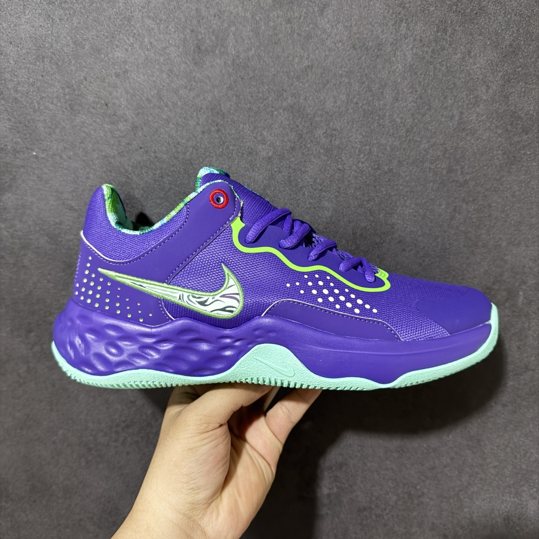【公司级】Nike Fly By Mid 3 圆头系带织物 TPU 减震防滑耐磨抗冲击轻便回弹 低帮实战篮球鞋 鞋款整体以工程网布打造，搭配热熔膜动态飞线，鞋身两侧带有经典Swoosh LLogo，鞋舌处和后跟饰有Nike品牌标志，鞋身侧面和鞋舌上有透气孔，提供透气性；全掌Zoom Air气垫。室内抓地优秀，后掌缓震极限较高，Phylonn泡棉组合，人字纹，波浪纹橡胶外底。 货号：DD9311-008 尺码：40-46带半码-选品中心
