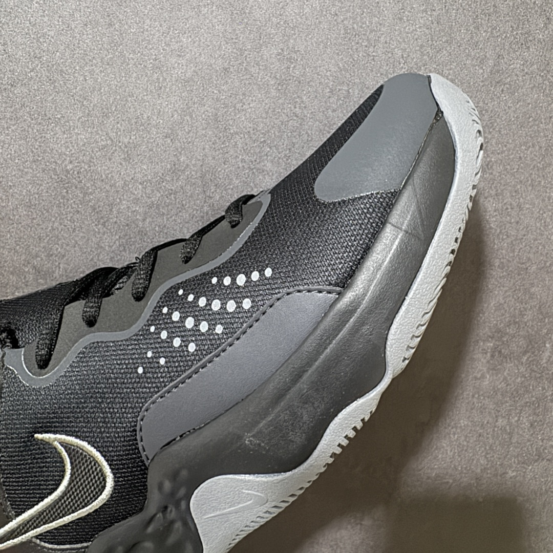 图片[8]-【公司级】Nike Fly By Mid 3 圆头系带织物 TPU 减震防滑耐磨抗冲击轻便回弹 低帮实战篮球鞋 鞋款整体以工程网布打造，搭配热熔膜动态飞线，鞋身两侧带有经典Swoosh LLogo，鞋舌处和后跟饰有Nike品牌标志，鞋身侧面和鞋舌上有透气孔，提供透气性；全掌Zoom Air气垫。室内抓地优秀，后掌缓震极限较高，Phylonn泡棉组合，人字纹，波浪纹橡胶外底。 货号：DD9311-001 尺码：40-46带半码-选品中心