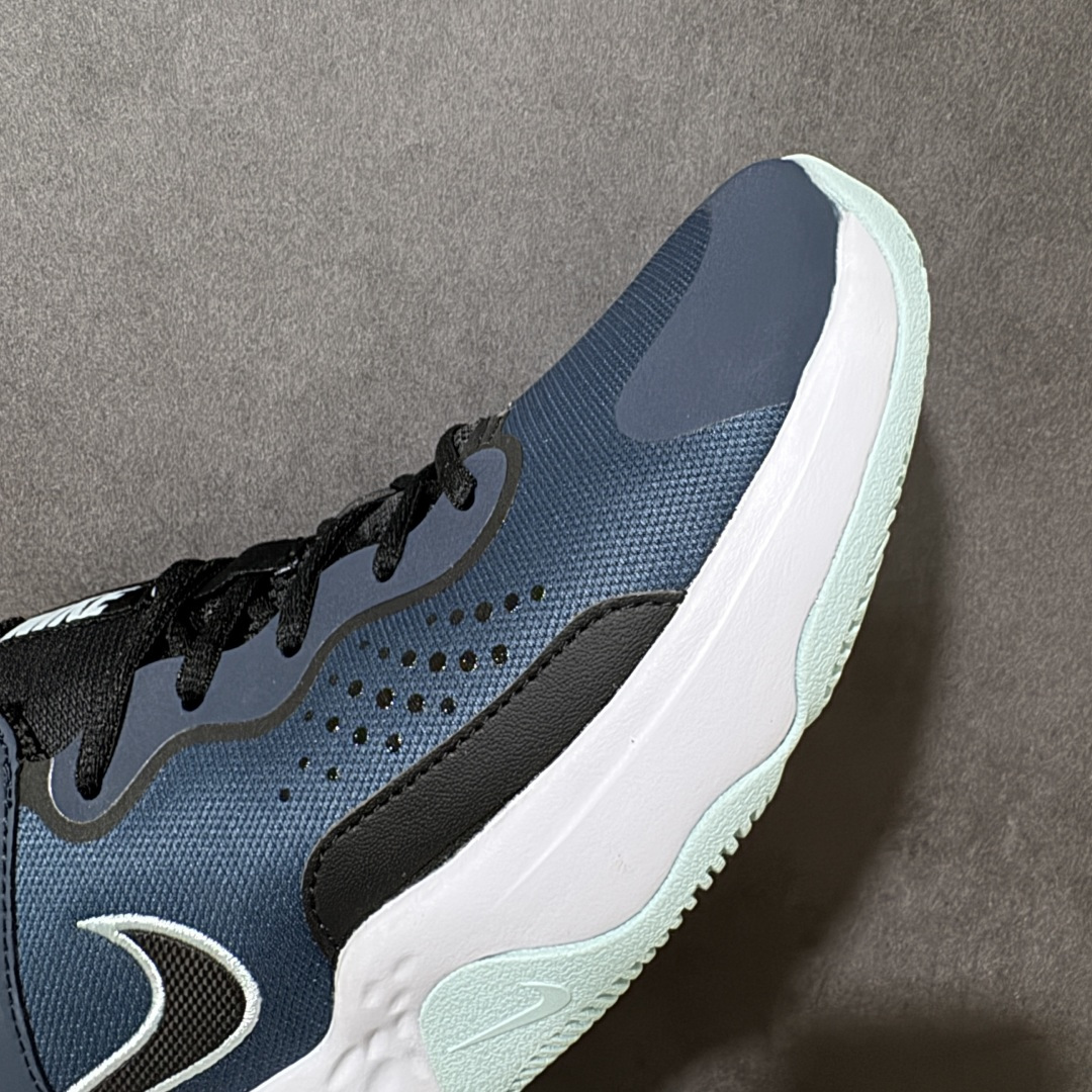 图片[8]-【公司级】Nike Fly By Mid 3 圆头系带织物 TPU 减震防滑耐磨抗冲击轻便回弹 低帮实战篮球鞋 鞋款整体以工程网布打造，搭配热熔膜动态飞线，鞋身两侧带有经典Swoosh LLogo，鞋舌处和后跟饰有Nike品牌标志，鞋身侧面和鞋舌上有透气孔，提供透气性；全掌Zoom Air气垫。室内抓地优秀，后掌缓震极限较高，Phylonn泡棉组合，人字纹，波浪纹橡胶外底。 货号：DD9311-400 尺码：40-46带半码-选品中心