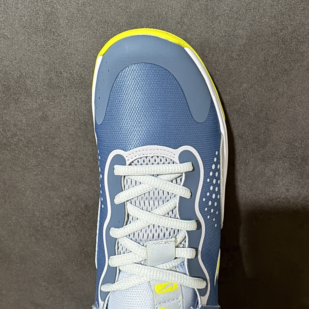 图片[5]-【公司级】Nike Fly By Mid 3 圆头系带织物 TPU 减震防滑耐磨抗冲击轻便回弹 低帮实战篮球鞋 鞋款整体以工程网布打造，搭配热熔膜动态飞线，鞋身两侧带有经典Swoosh LLogo，鞋舌处和后跟饰有Nike品牌标志，鞋身侧面和鞋舌上有透气孔，提供透气性；全掌Zoom Air气垫。室内抓地优秀，后掌缓震极限较高，Phylonn泡棉组合，人字纹，波浪纹橡胶外底。 货号：DD9311-401 尺码：40-46带半码-选品中心