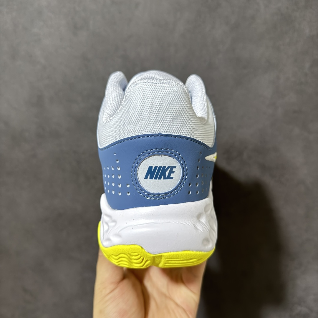 图片[4]-【公司级】Nike Fly By Mid 3 圆头系带织物 TPU 减震防滑耐磨抗冲击轻便回弹 低帮实战篮球鞋 鞋款整体以工程网布打造，搭配热熔膜动态飞线，鞋身两侧带有经典Swoosh LLogo，鞋舌处和后跟饰有Nike品牌标志，鞋身侧面和鞋舌上有透气孔，提供透气性；全掌Zoom Air气垫。室内抓地优秀，后掌缓震极限较高，Phylonn泡棉组合，人字纹，波浪纹橡胶外底。 货号：DD9311-401 尺码：40-46带半码-选品中心