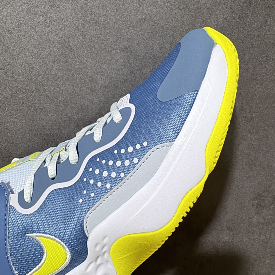 图片[8]-【公司级】Nike Fly By Mid 3 圆头系带织物 TPU 减震防滑耐磨抗冲击轻便回弹 低帮实战篮球鞋 鞋款整体以工程网布打造，搭配热熔膜动态飞线，鞋身两侧带有经典Swoosh LLogo，鞋舌处和后跟饰有Nike品牌标志，鞋身侧面和鞋舌上有透气孔，提供透气性；全掌Zoom Air气垫。室内抓地优秀，后掌缓震极限较高，Phylonn泡棉组合，人字纹，波浪纹橡胶外底。 货号：DD9311-401 尺码：40-46带半码-选品中心