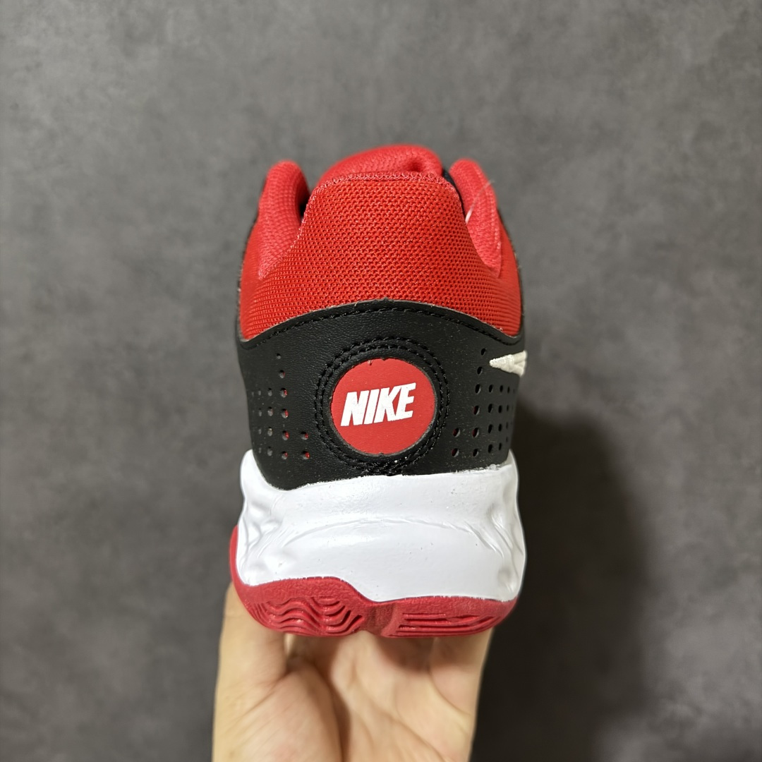 图片[4]-【公司级】Nike Fly By Mid 3 圆头系带织物 TPU 减震防滑耐磨抗冲击轻便回弹 低帮实战篮球鞋 鞋款整体以工程网布打造，搭配热熔膜动态飞线，鞋身两侧带有经典Swoosh LLogo，鞋舌处和后跟饰有Nike品牌标志，鞋身侧面和鞋舌上有透气孔，提供透气性；全掌Zoom Air气垫。室内抓地优秀，后掌缓震极限较高，Phylonn泡棉组合，人字纹，波浪纹橡胶外底。 货号：DD9311-005 尺码：40-46带半码-选品中心