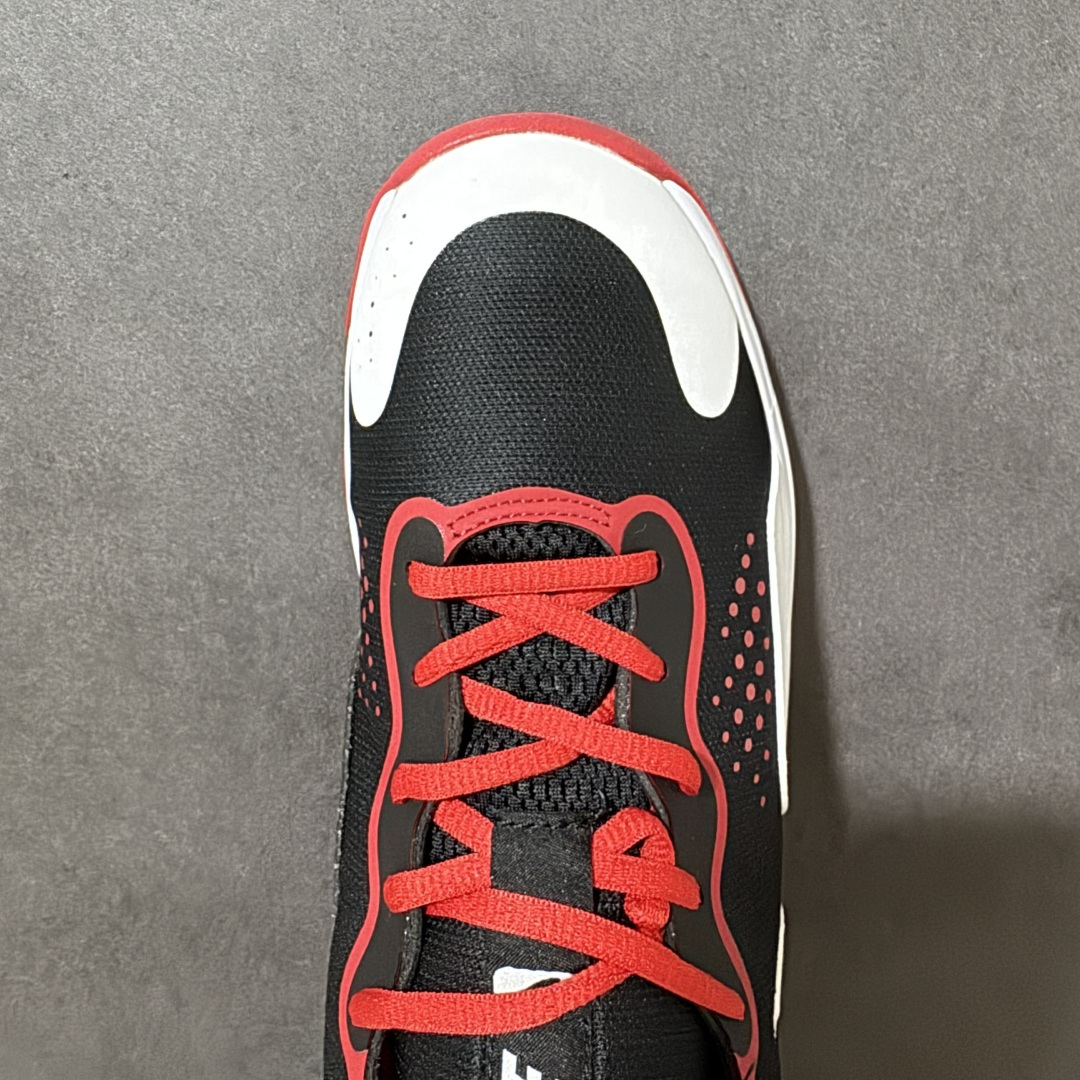图片[5]-【公司级】Nike Fly By Mid 3 圆头系带织物 TPU 减震防滑耐磨抗冲击轻便回弹 低帮实战篮球鞋 鞋款整体以工程网布打造，搭配热熔膜动态飞线，鞋身两侧带有经典Swoosh LLogo，鞋舌处和后跟饰有Nike品牌标志，鞋身侧面和鞋舌上有透气孔，提供透气性；全掌Zoom Air气垫。室内抓地优秀，后掌缓震极限较高，Phylonn泡棉组合，人字纹，波浪纹橡胶外底。 货号：DD9311-005 尺码：40-46带半码-选品中心