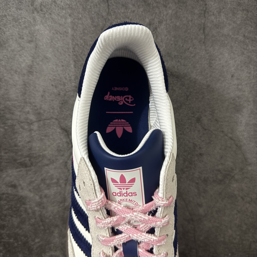 图片[8]-【渠道纯原】adidas originals × Disney/迪士尼 SAMBA OG 舒适贴合 德训鞋 男女同款 粉白 口碑大厂出品 品控大底版型不断改良更新 全套原纸板楦头开发 确保原汁原味 完美呈现桑巴版型 一比一鞋头弧度高度鞋身弧度 此版本只针对中端市场 皮料材质有所更替 其他数据细节工艺流程均保持一致 绝不口嗨 细节品控鞋型随意对比 正确烫金高频细节 原装纳米超迁皮料 独家私模橡胶大底 原盒原配 尺码：35.5 36 36.5 37.5 38 38.5 39 40 40.5 41 42 42.5 43 44 44.5 45-选品中心