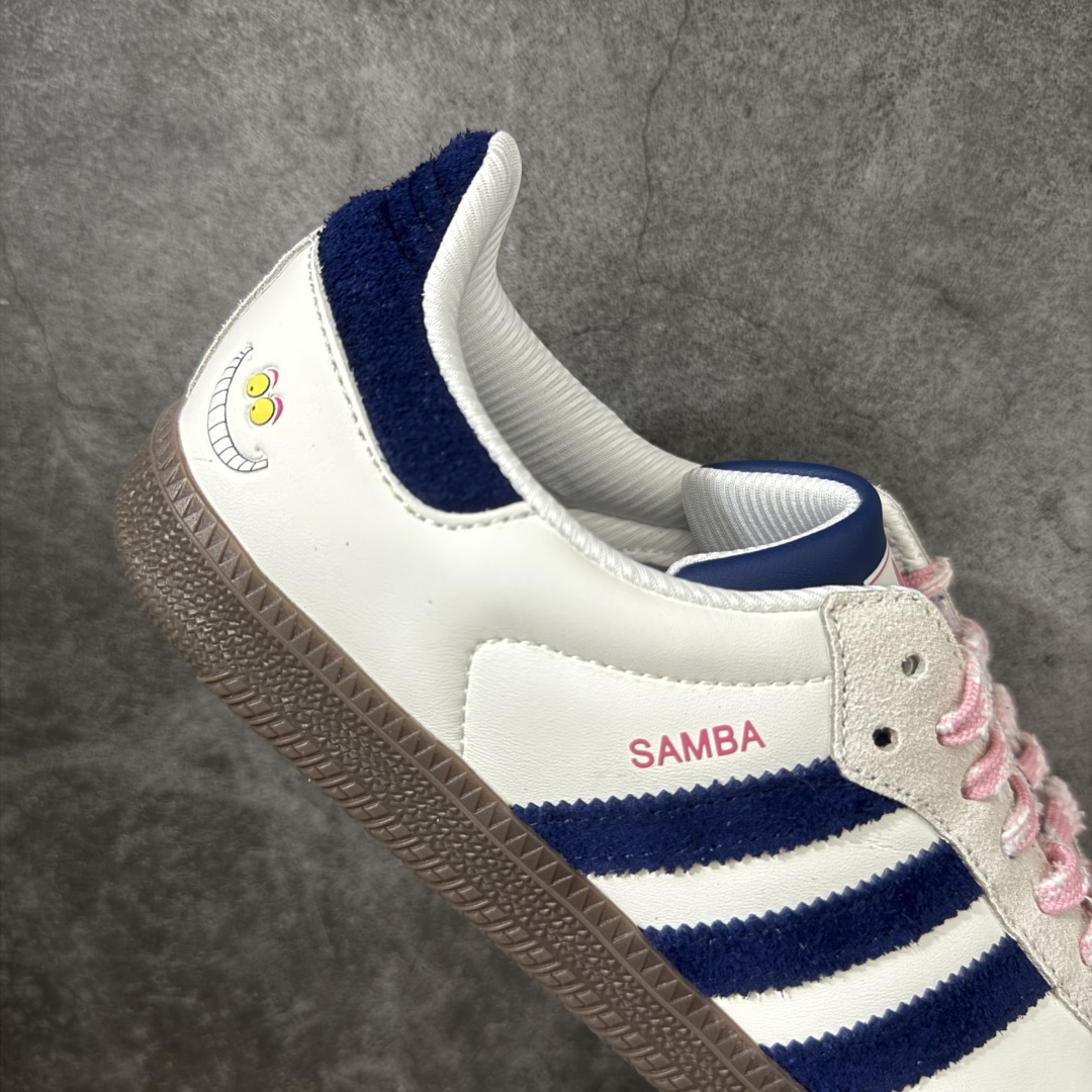 图片[7]-【渠道纯原】adidas originals × Disney/迪士尼 SAMBA OG 舒适贴合 德训鞋 男女同款 粉白 口碑大厂出品 品控大底版型不断改良更新 全套原纸板楦头开发 确保原汁原味 完美呈现桑巴版型 一比一鞋头弧度高度鞋身弧度 此版本只针对中端市场 皮料材质有所更替 其他数据细节工艺流程均保持一致 绝不口嗨 细节品控鞋型随意对比 正确烫金高频细节 原装纳米超迁皮料 独家私模橡胶大底 原盒原配 尺码：35.5 36 36.5 37.5 38 38.5 39 40 40.5 41 42 42.5 43 44 44.5 45-选品中心