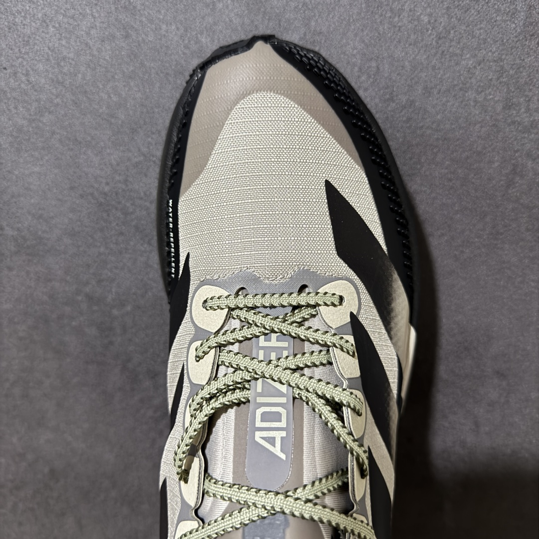图片[5]-【公司级】Adidas Adizero Pro Evo SL ATR 阿迪达斯 舒适百搭防滑耐磨 低帮 休闲跑步鞋 中底配置方面搭载全掌Lightstrike Pro 鞋面采用透气网面 契合日常训练鞋的定位 外底给到了橡胶 更加防滑耐磨 货号：KK0309 尺码：36 36.5 37 38 38.5 39 40 40.5 41 42 42.5 43 44 45-选品中心