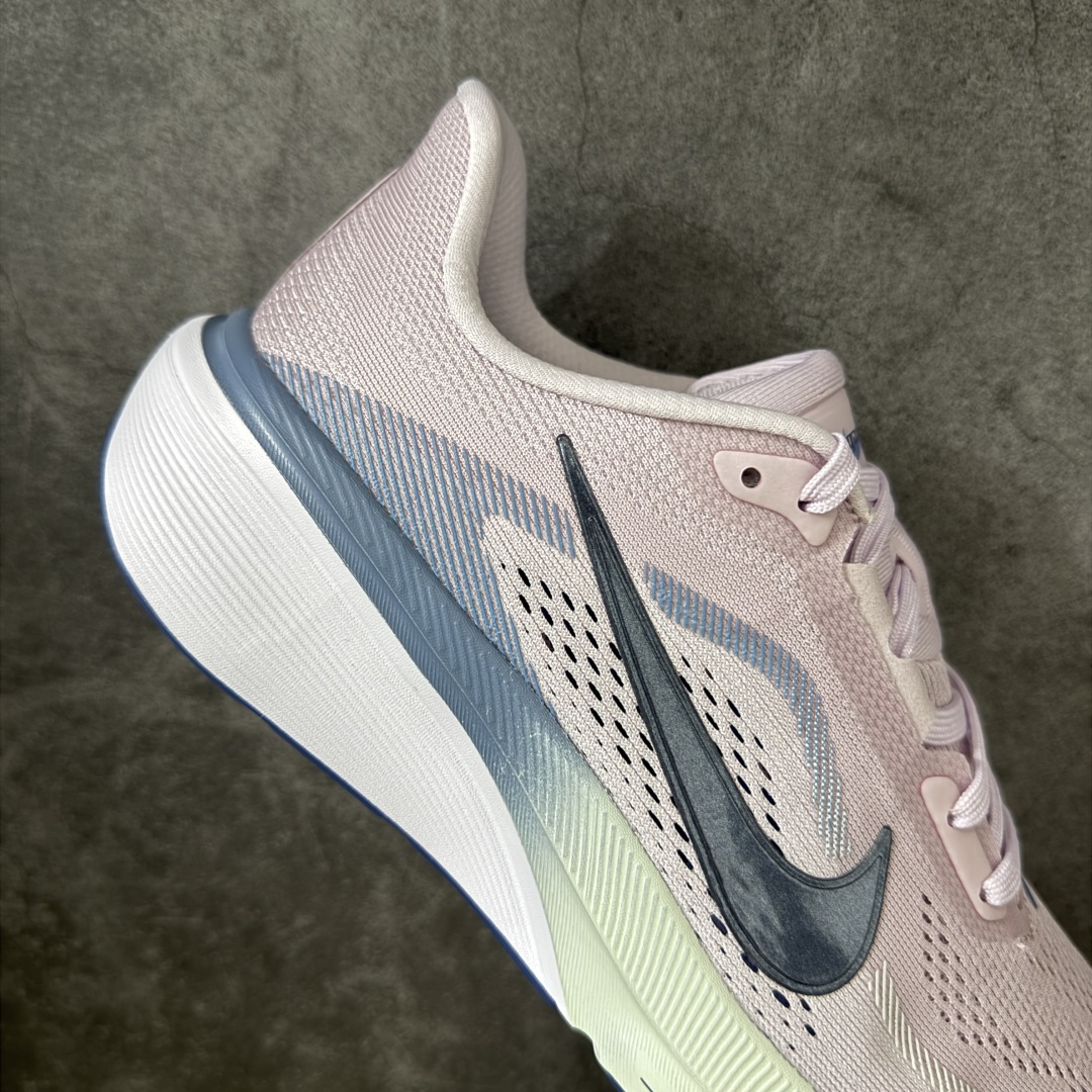 图片[7]-【XE纯原】Nike Air Zoom Pegasus 42 登月42代超级飞马系列马拉松跑步鞋 IB1881-500 平台专供 充正品质 之前未流通市场版本 内里嵌入定型海绵 中底搭载前Zoom+全掌React配置 全部原鞋开发打造 所有细节全部同步原版 全新一代拥有 Zoom Air 一如既往的稳定感和流畅感 鞋面采用工程网眼设计 为特定高热区域营造出色透气性 进一步增加鞋面的穿孔数量 让足部能够快速散热 中足搭配 Flywire 飞线 在高速运动时营造舒适稳定的贴合感 内置Zoon气垫加持 动力十足！ 尺码： 36-40含半码-选品中心