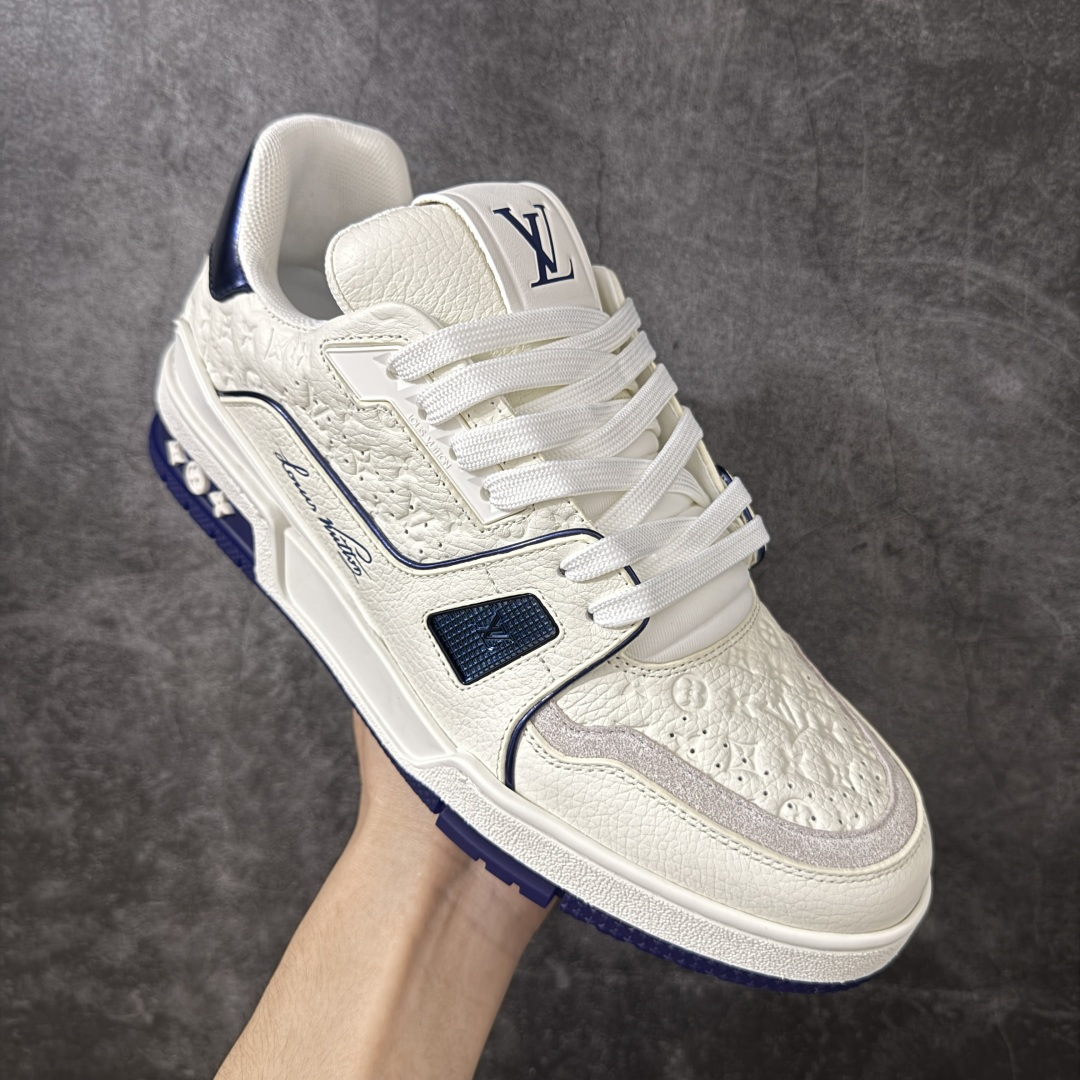 图片[3]-【广东纯原版】LV Louis Vuitton Trainer 低帮休闲板鞋 代购级别 ZP级全套包装 原版购入历时近两个月开发打造！ 经典多拼色超好看 原版完美楦型 调试了两个月 鞋面独家订制压纹粒面小牛皮 大底TPU、模具费2w+ 质感媲美原版 垫脚聚米微料加透气英伦网布 细节原版一致 ❗️请注意区分市面通货材料 版型 包装配件 尺码：39-46-选品中心
