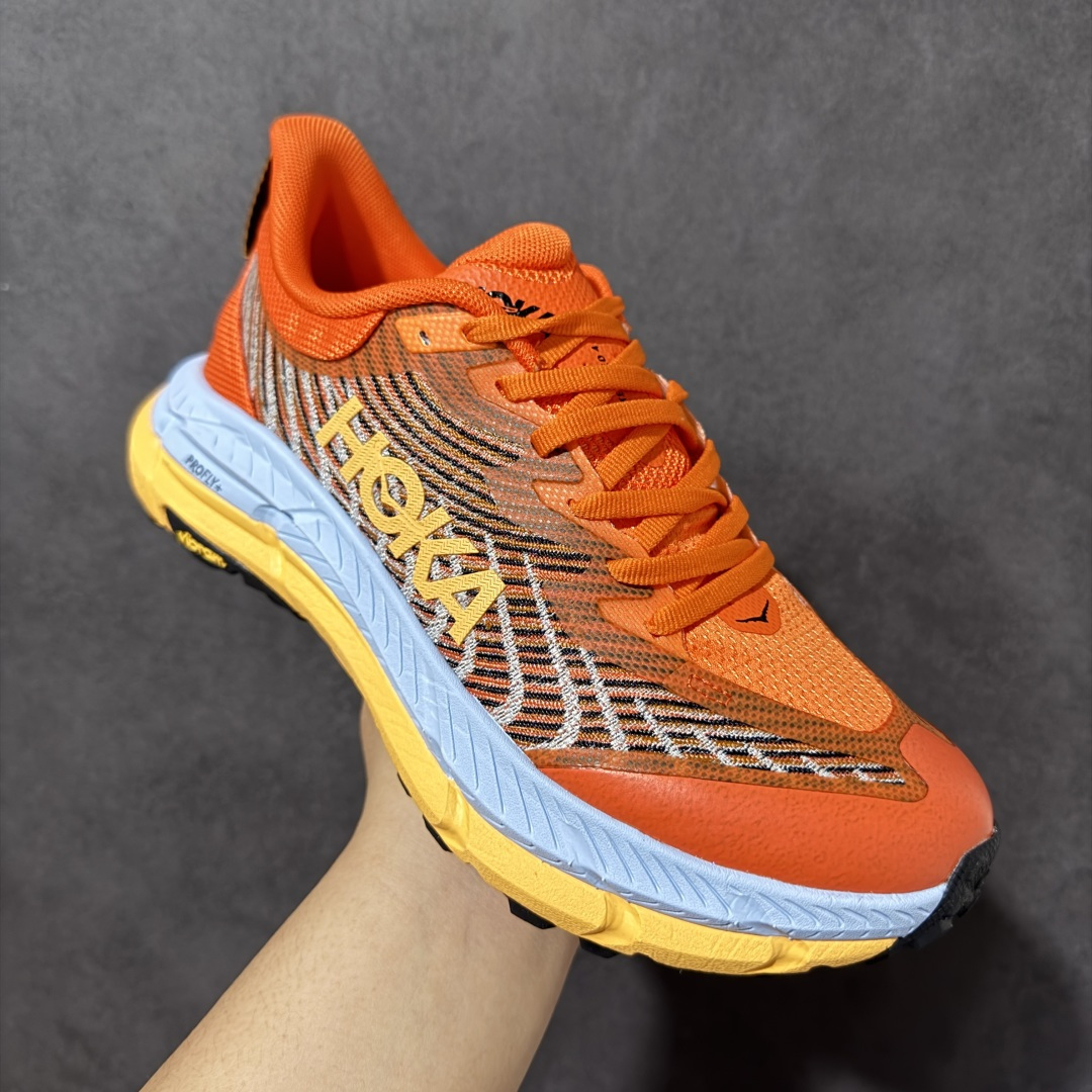 图片[3]-【公司级】Hoka Mafate Speed 4 马法特四代超轻厚底轻量山地跑步鞋 1129930 SBDCT  #轻量化材料Fresh Foam。超轻量中底全部用料过3C认证！ 滚动平衡科技减少33%能量消耗 ！第二代Mafate更是延续精髓设计，并调整了整体的鞋型，修身的鞋型，更加灵巧的感觉一下子来了。外底韧弹感十足的EVA泡绵，结合Vibram橡胶大底，性能稳定输出，无论是平时穿着还是在潮湿的梅雨季节跑步，都是非常优秀的搭配。  尺码：36 36.5 37 38 38.5 39 40 40.5 41 42 42.5 43 44 45-选品中心
