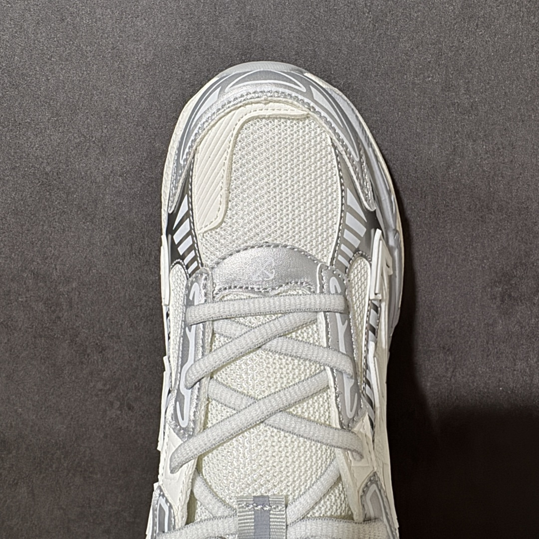 图片[5]-【公司级】Off-White OW Be Right Back 最新款跑鞋 复古休闲鞋 性价比正确版 原楦原纸板数据开发 #鞋面采用3d立体打印和多种材料拼接而成#防滑耐磨透气性轻便跑鞋 作为曾经爆火 并且定位奢潮领域的标志性品牌 Off-White 仍需要不断更新符合当下潮流时尚的复古运动鞋款，以期收获基本盘消费者的关注 此次更新的 Off-White 新款运动鞋将经典复古老爹鞋细节设计更加夸张化 并将标志性箭头设计置于显著位置 除此之外 整个系列的色彩搭配也可谓纷繁多样 总有一款适合你 尺码：40-45-选品中心