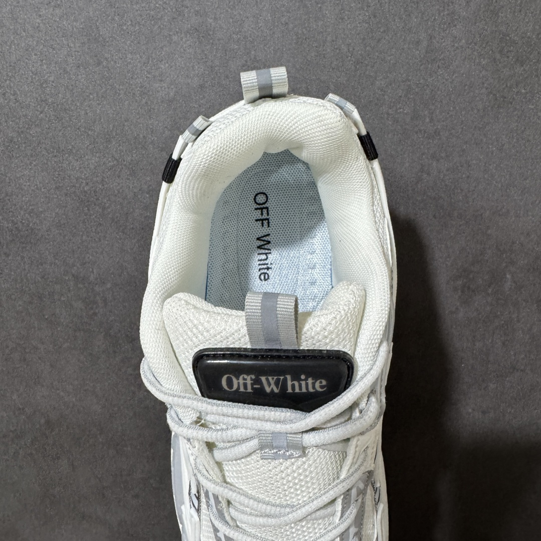 图片[6]-【公司级】Off-White OW Be Right Back 最新款跑鞋 复古休闲鞋 性价比正确版 原楦原纸板数据开发 #鞋面采用3d立体打印和多种材料拼接而成#防滑耐磨透气性轻便跑鞋 作为曾经爆火 并且定位奢潮领域的标志性品牌 Off-White 仍需要不断更新符合当下潮流时尚的复古运动鞋款，以期收获基本盘消费者的关注 此次更新的 Off-White 新款运动鞋将经典复古老爹鞋细节设计更加夸张化 并将标志性箭头设计置于显著位置 除此之外 整个系列的色彩搭配也可谓纷繁多样 总有一款适合你 尺码：40-45-选品中心
