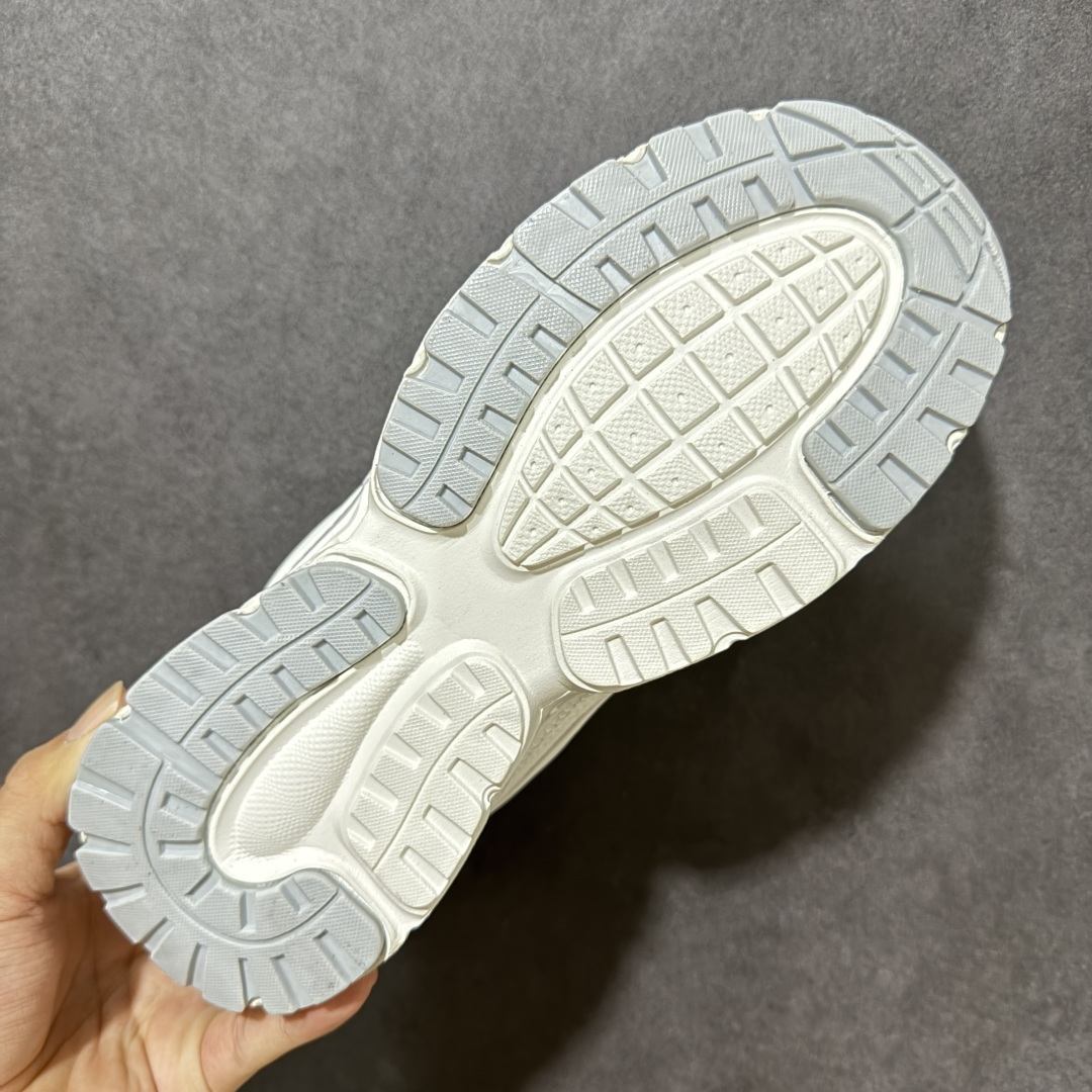 图片[9]-【公司级】Off-White OW Be Right Back 最新款跑鞋 复古休闲鞋 性价比正确版 原楦原纸板数据开发 #鞋面采用3d立体打印和多种材料拼接而成#防滑耐磨透气性轻便跑鞋 作为曾经爆火 并且定位奢潮领域的标志性品牌 Off-White 仍需要不断更新符合当下潮流时尚的复古运动鞋款，以期收获基本盘消费者的关注 此次更新的 Off-White 新款运动鞋将经典复古老爹鞋细节设计更加夸张化 并将标志性箭头设计置于显著位置 除此之外 整个系列的色彩搭配也可谓纷繁多样 总有一款适合你 尺码：40-45-选品中心