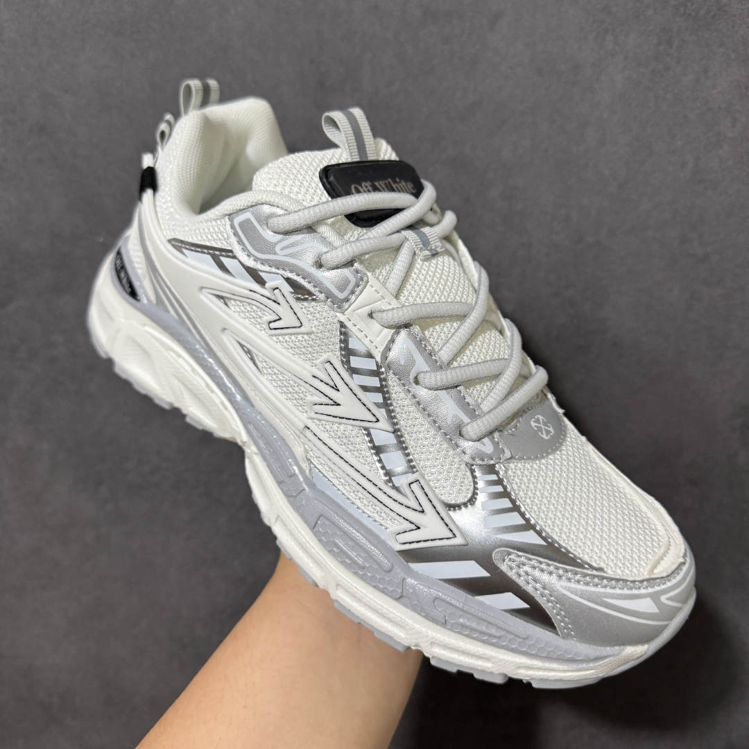 图片[3]-【公司级】Off-White OW Be Right Back 最新款跑鞋 复古休闲鞋 性价比正确版 原楦原纸板数据开发 #鞋面采用3d立体打印和多种材料拼接而成#防滑耐磨透气性轻便跑鞋 作为曾经爆火 并且定位奢潮领域的标志性品牌 Off-White 仍需要不断更新符合当下潮流时尚的复古运动鞋款，以期收获基本盘消费者的关注 此次更新的 Off-White 新款运动鞋将经典复古老爹鞋细节设计更加夸张化 并将标志性箭头设计置于显著位置 除此之外 整个系列的色彩搭配也可谓纷繁多样 总有一款适合你 尺码：40-45-选品中心